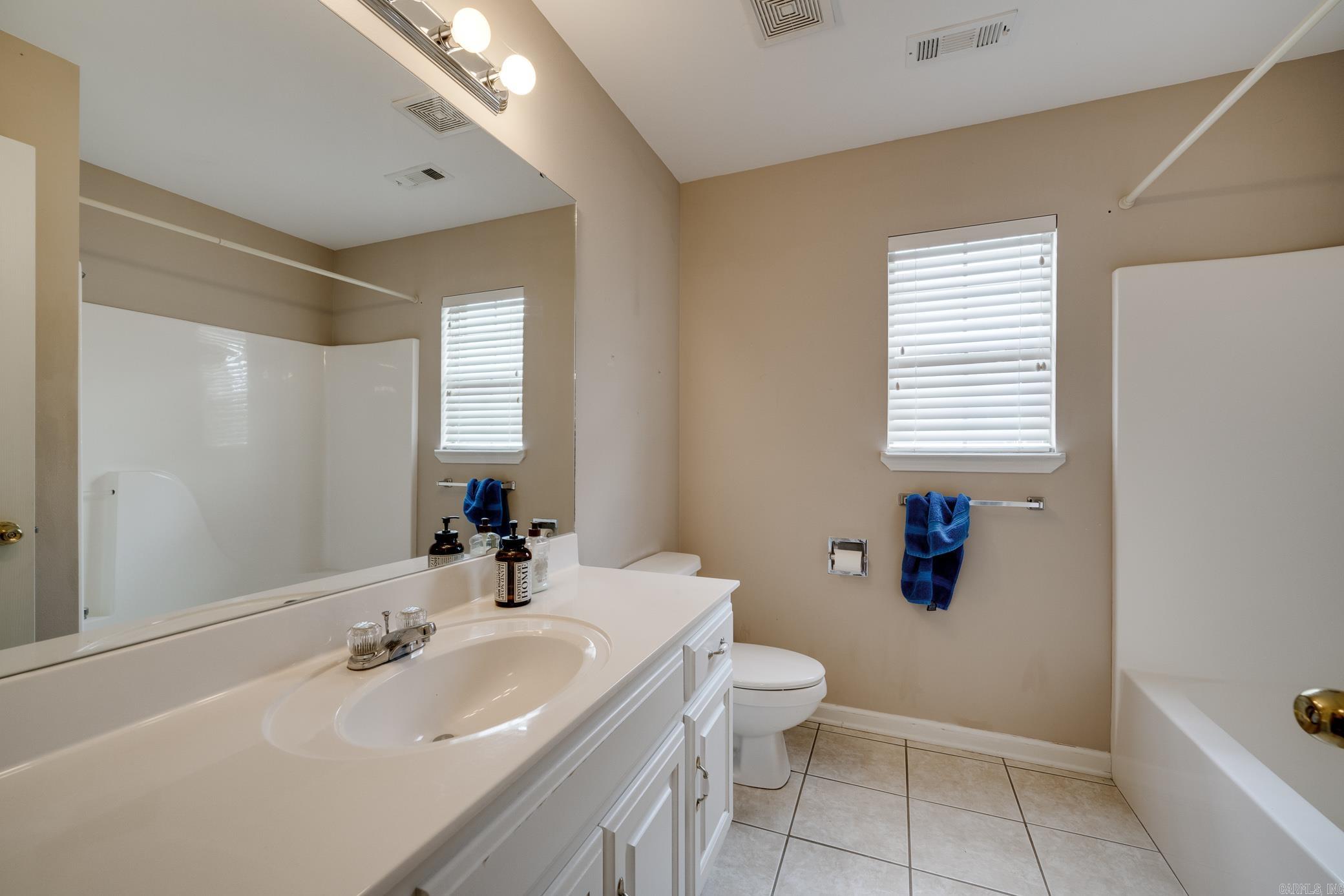 COLLENWOOD - Residential