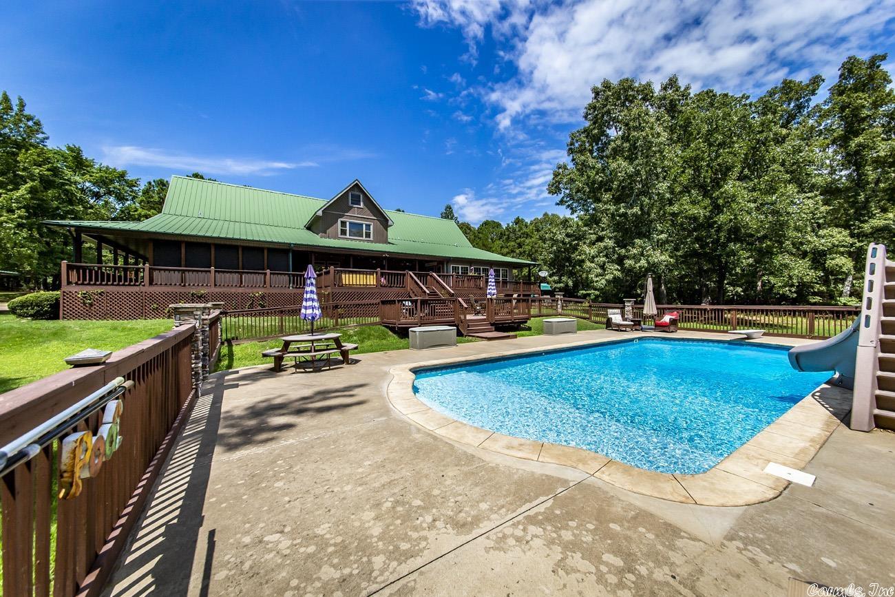 SUNSET POINT - Residential