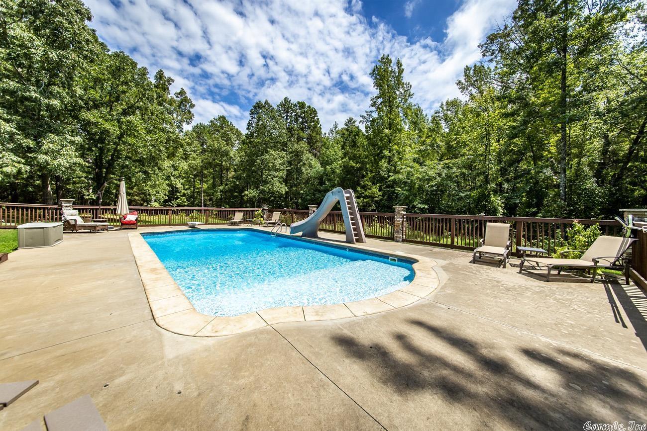SUNSET POINT - Residential