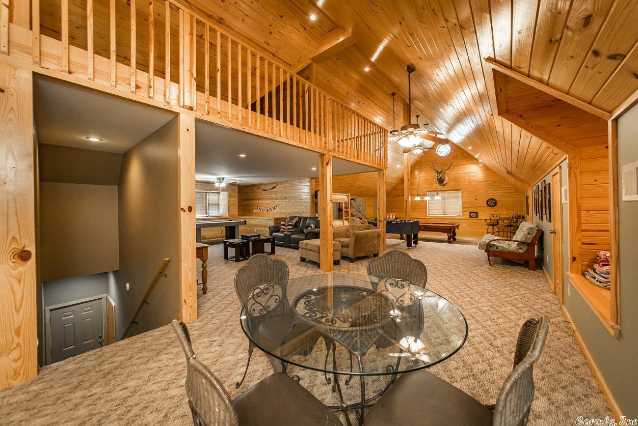 SUNSET POINT - Residential