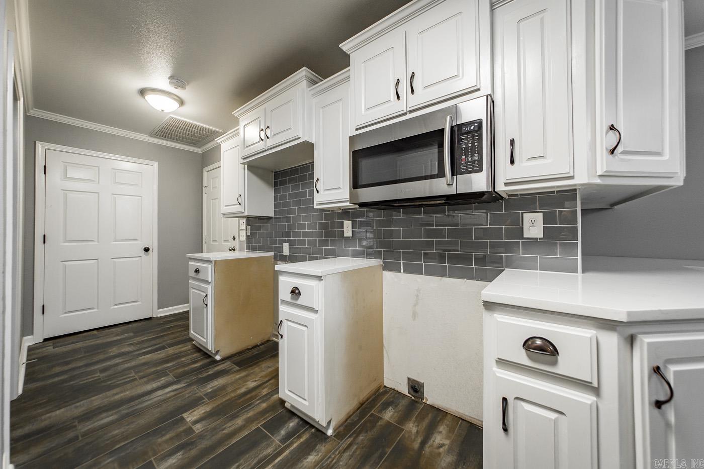 HUNTERS RUN - Residential