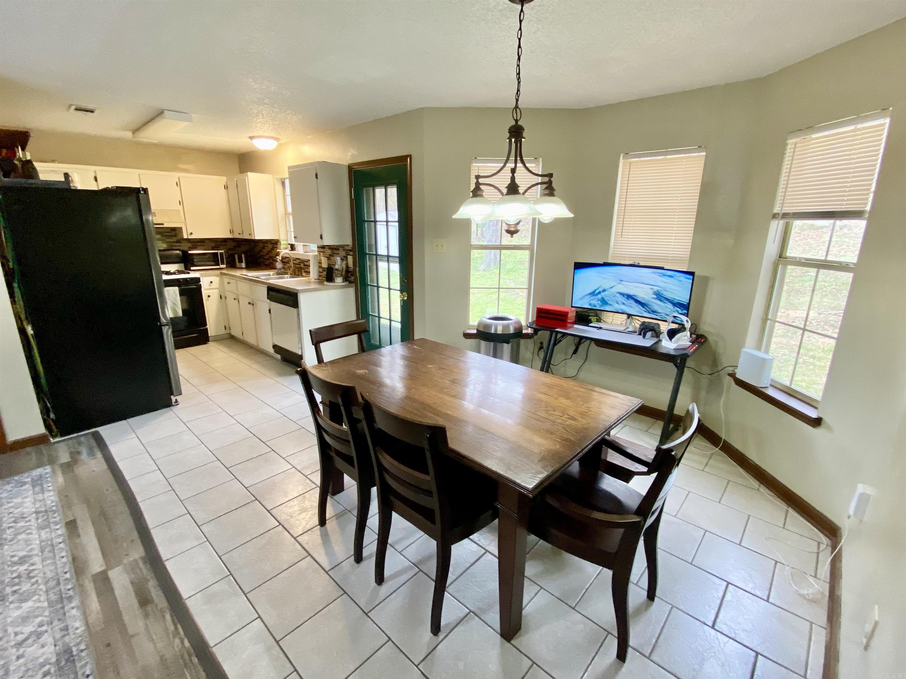 Rolling Creek - Residential