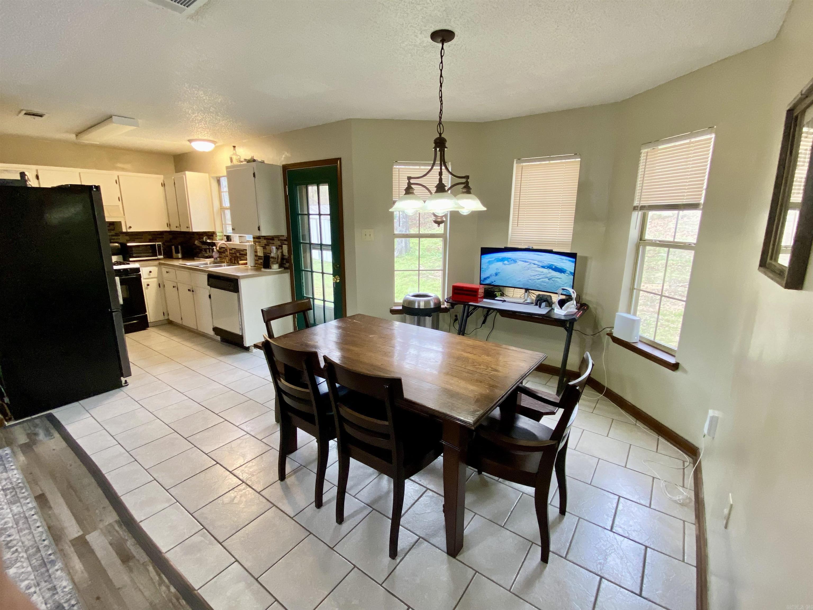 Rolling Creek - Residential