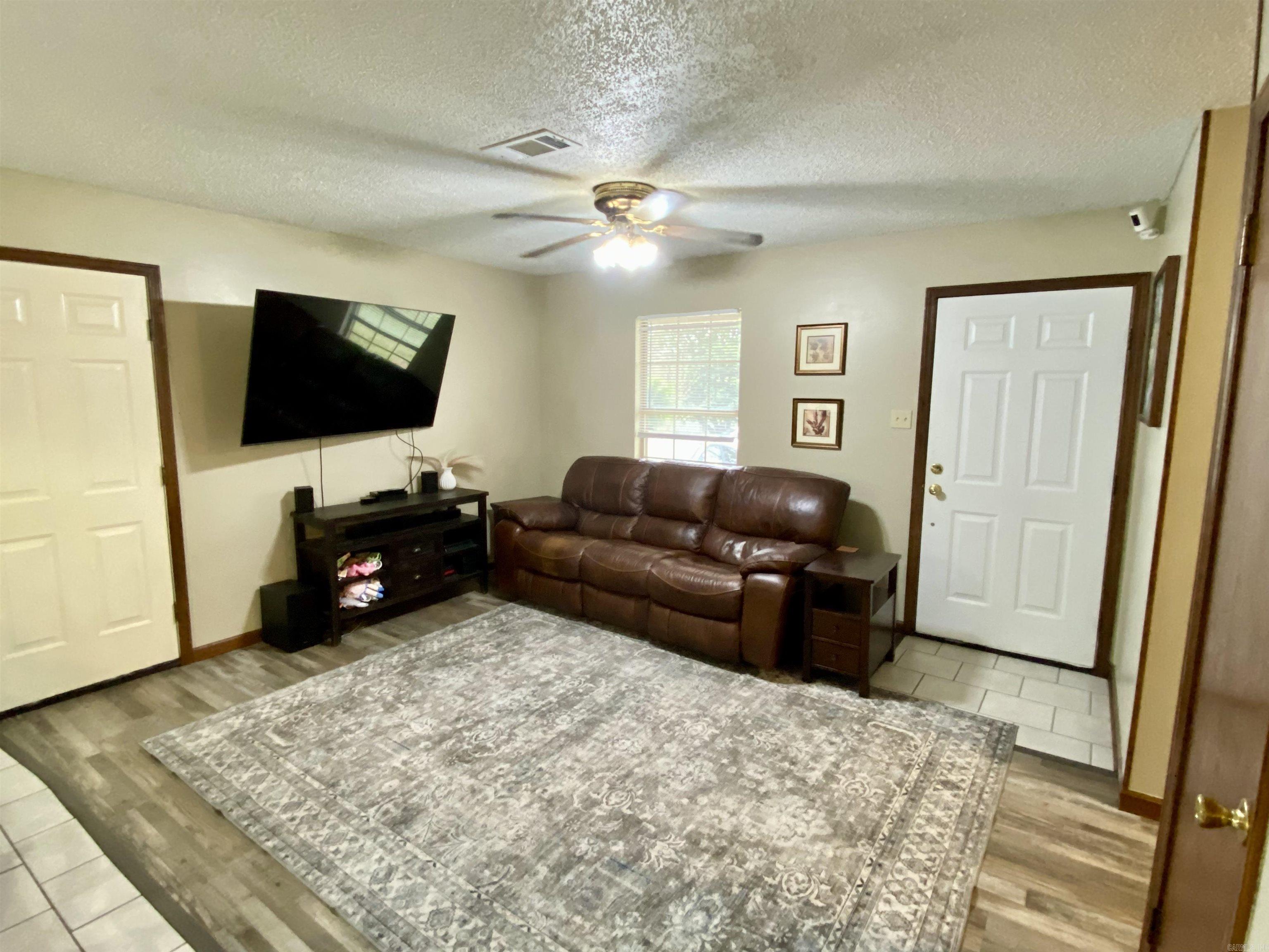 Rolling Creek - Residential