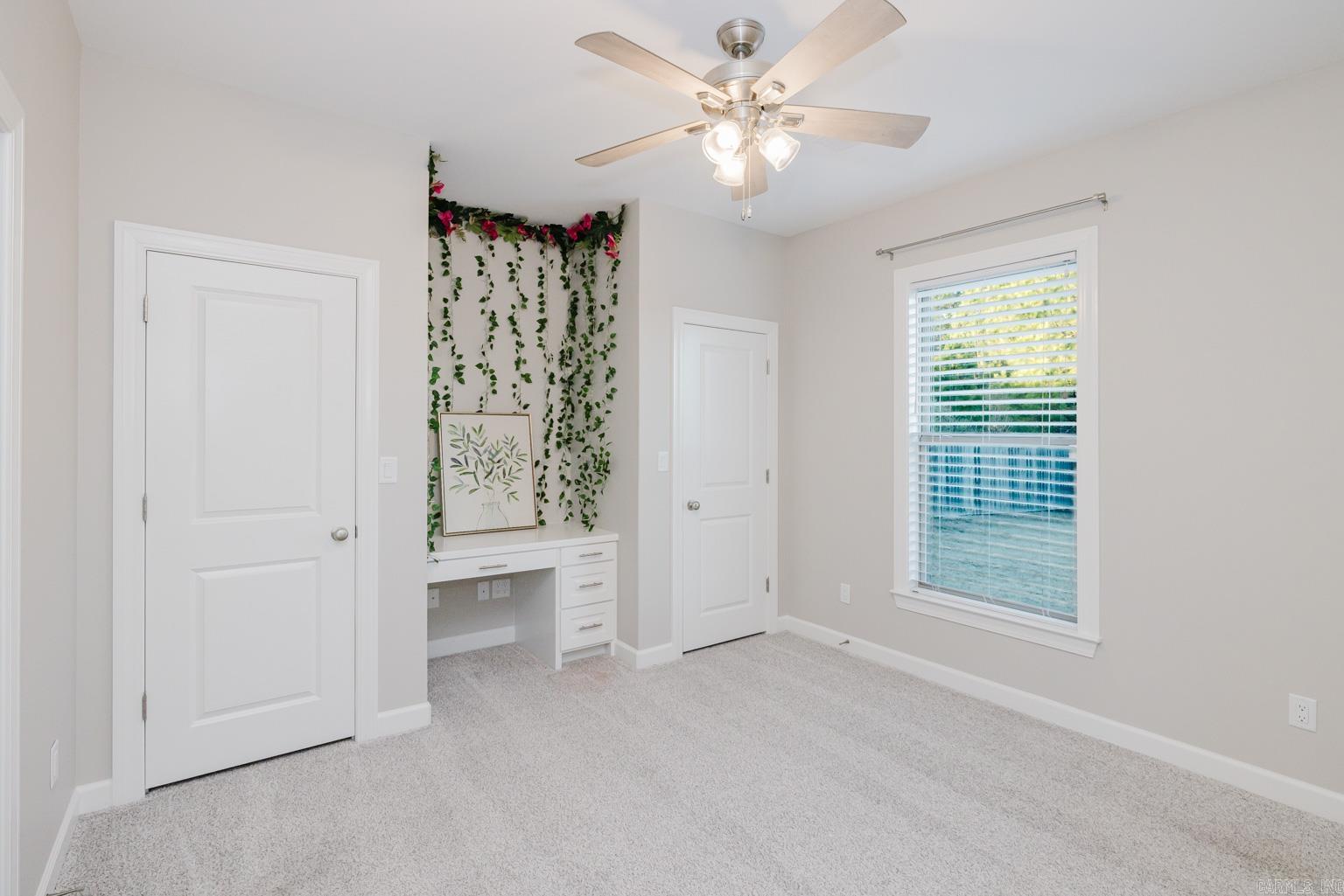 STONEHILL - Residential