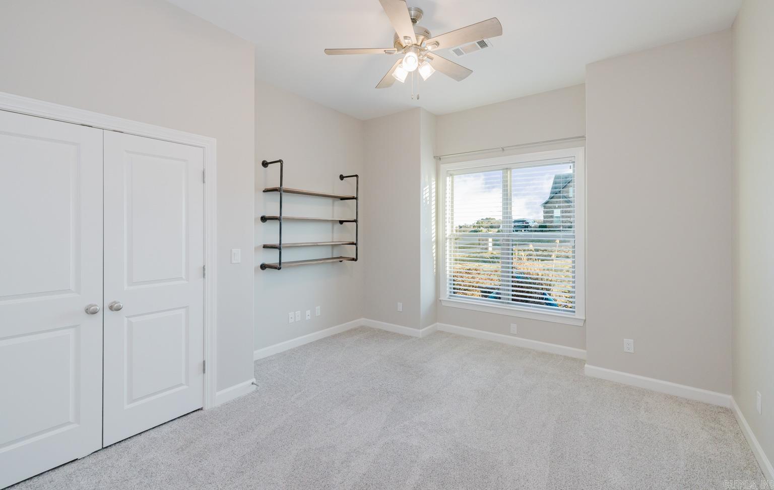 STONEHILL - Residential