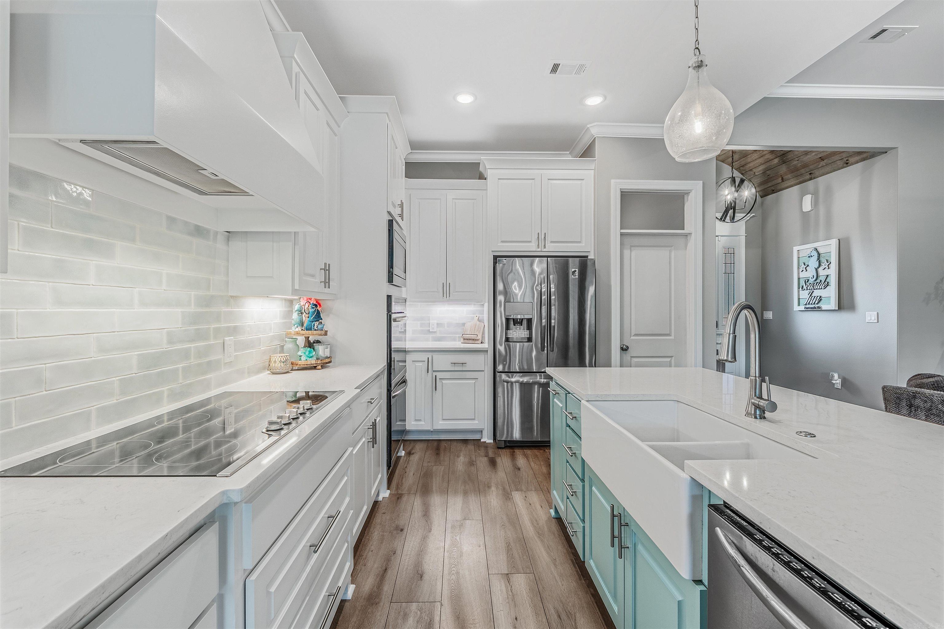 STONEHILL - Residential