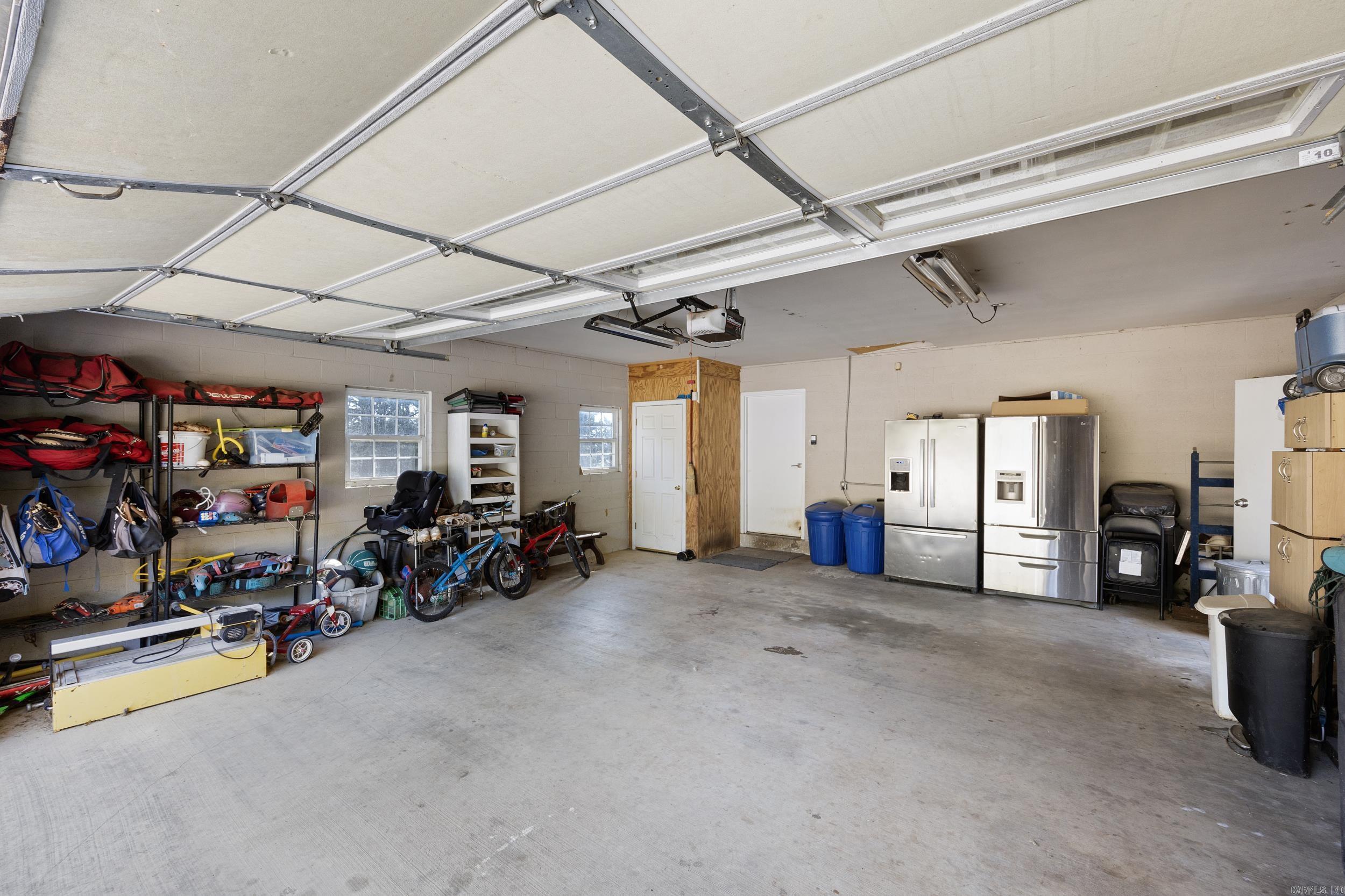 CLARKSVILLE REAL EST - Residential