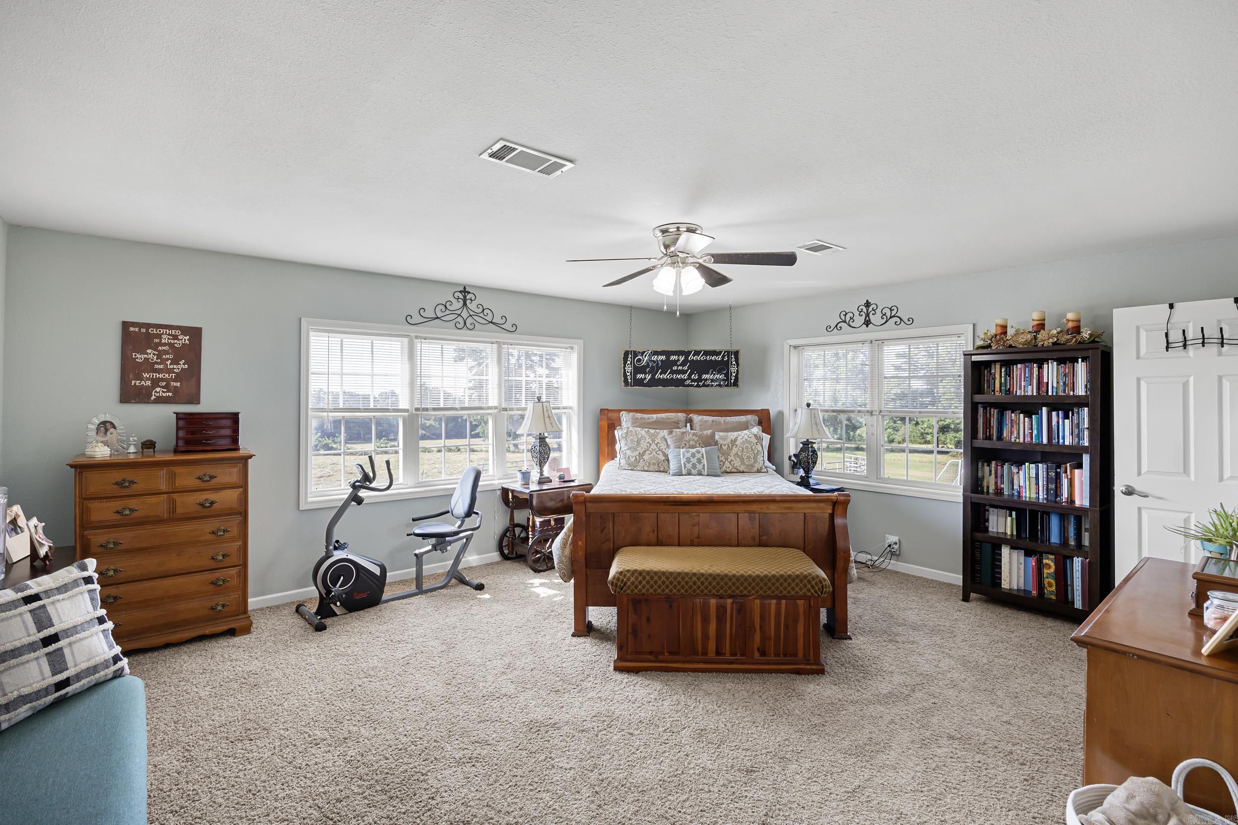 CLARKSVILLE REAL EST - Residential