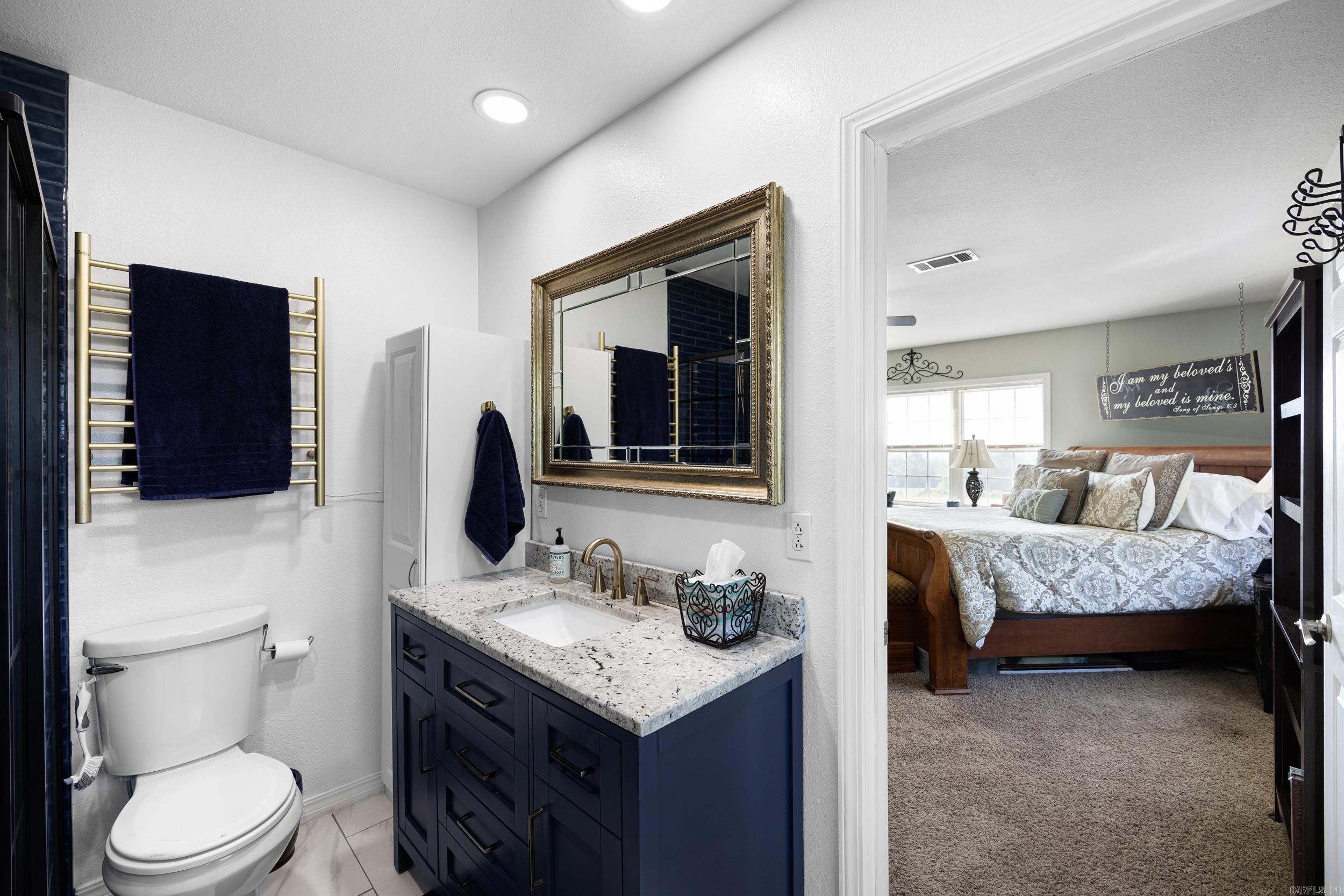 CLARKSVILLE REAL EST - Residential