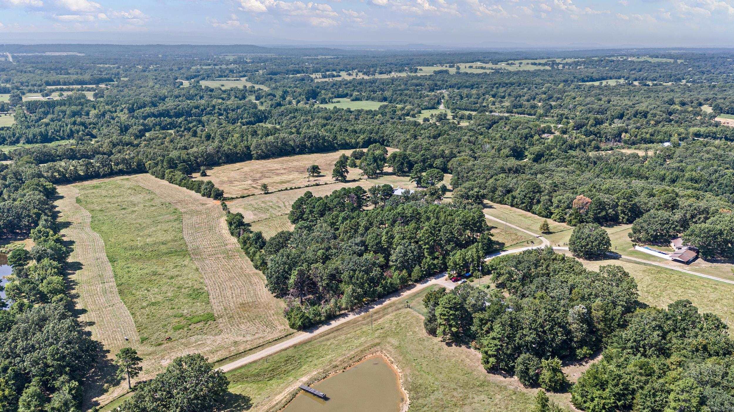 CLARKSVILLE REAL EST - Residential