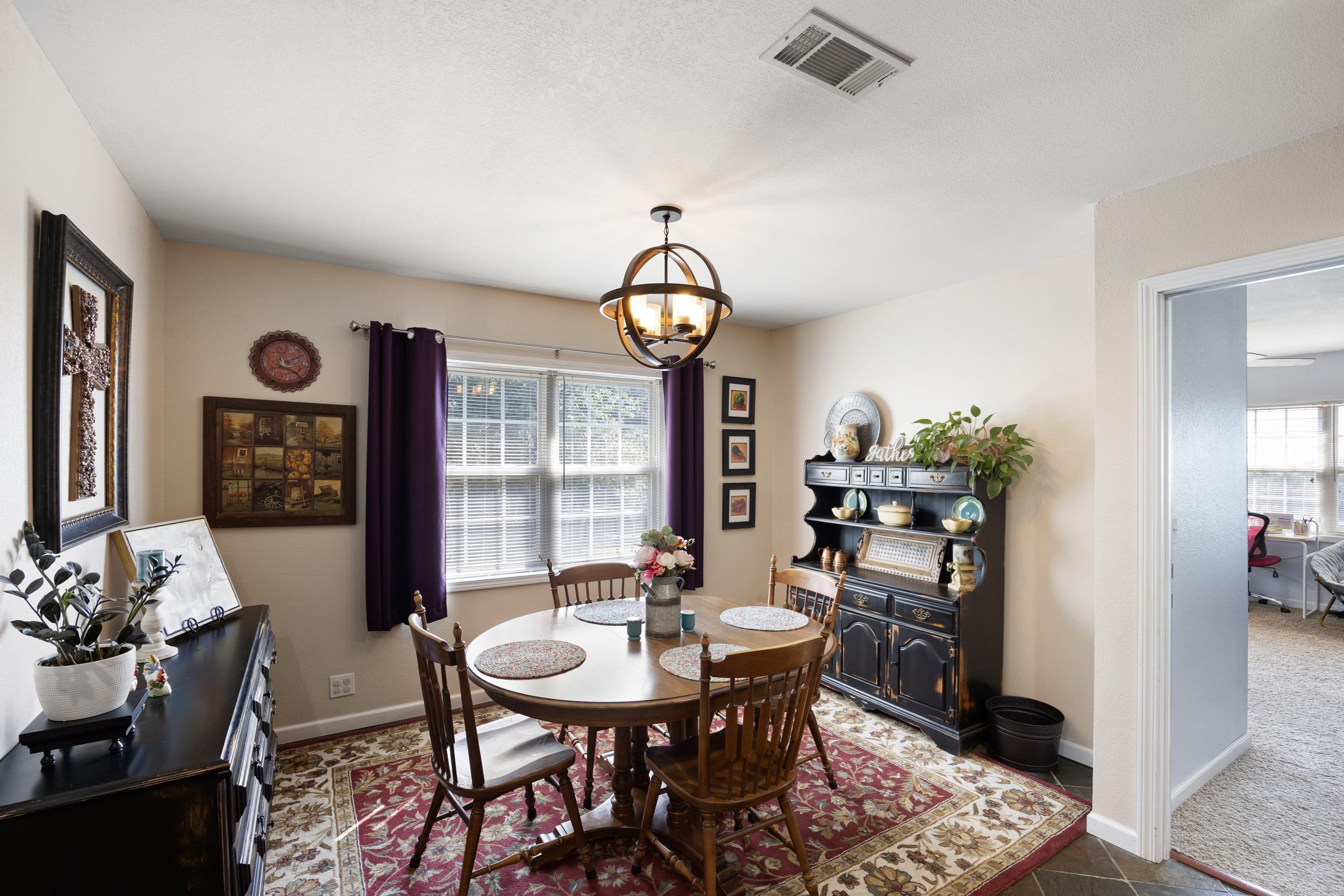 CLARKSVILLE REAL EST - Residential