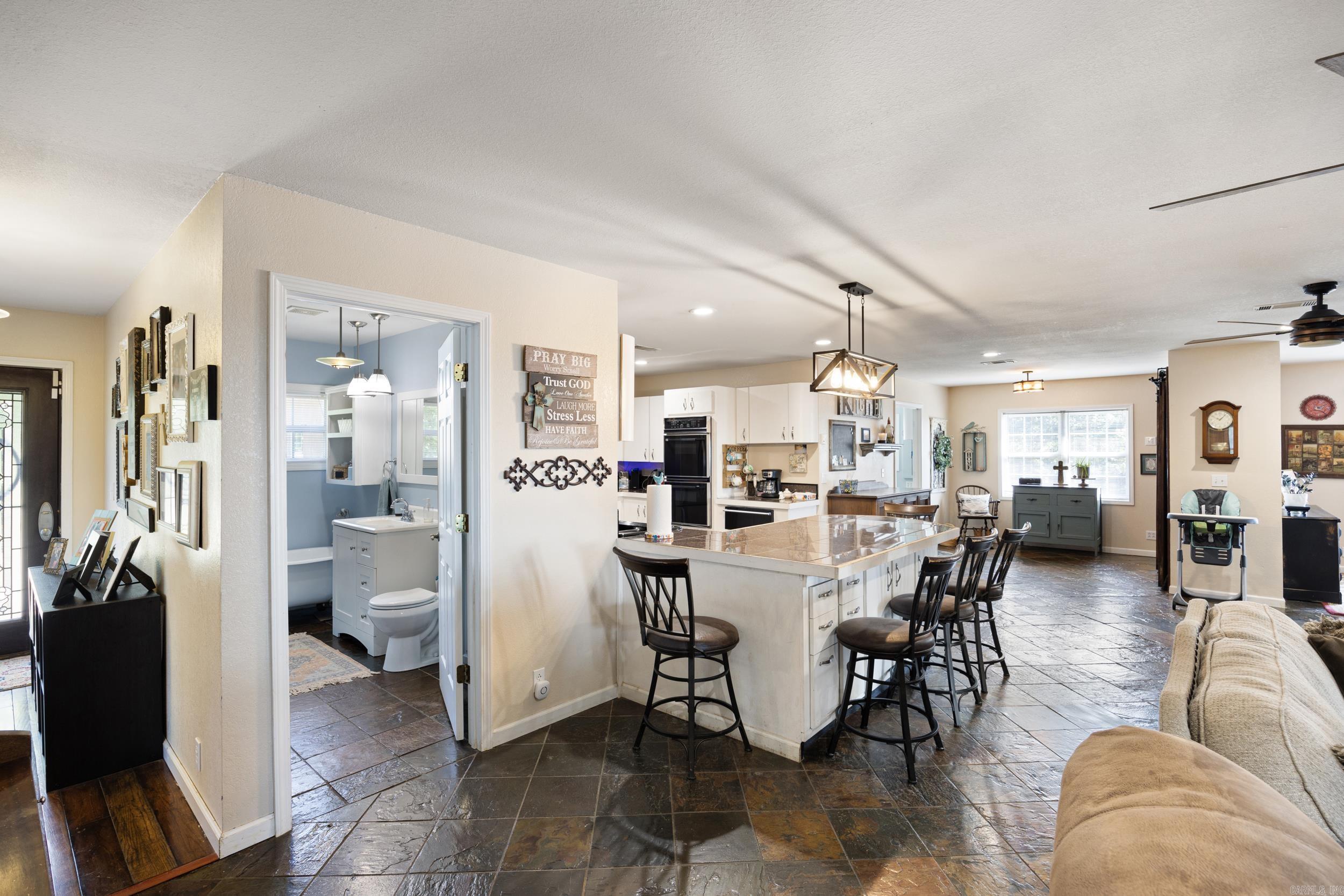 CLARKSVILLE REAL EST - Residential