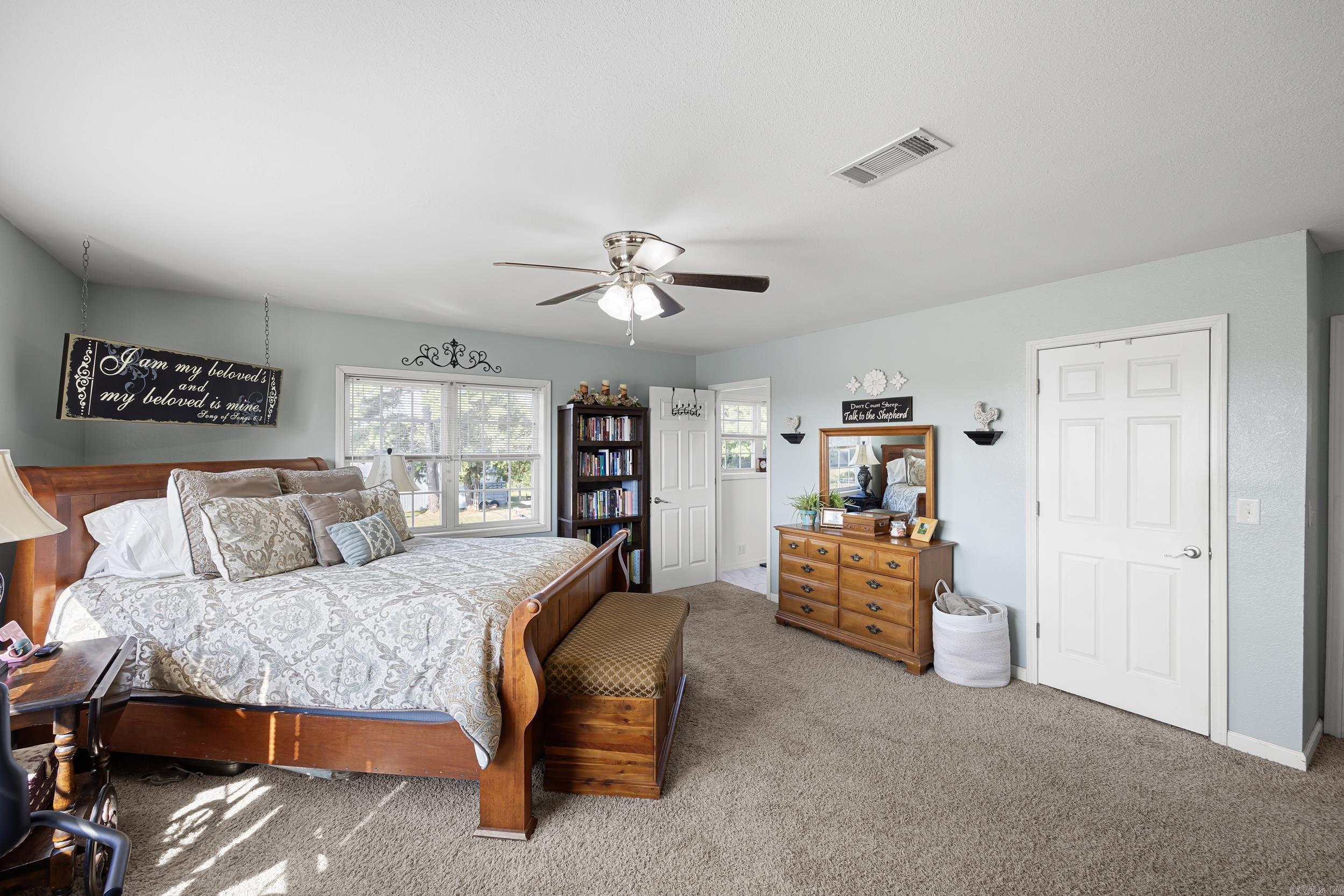 CLARKSVILLE REAL EST - Residential