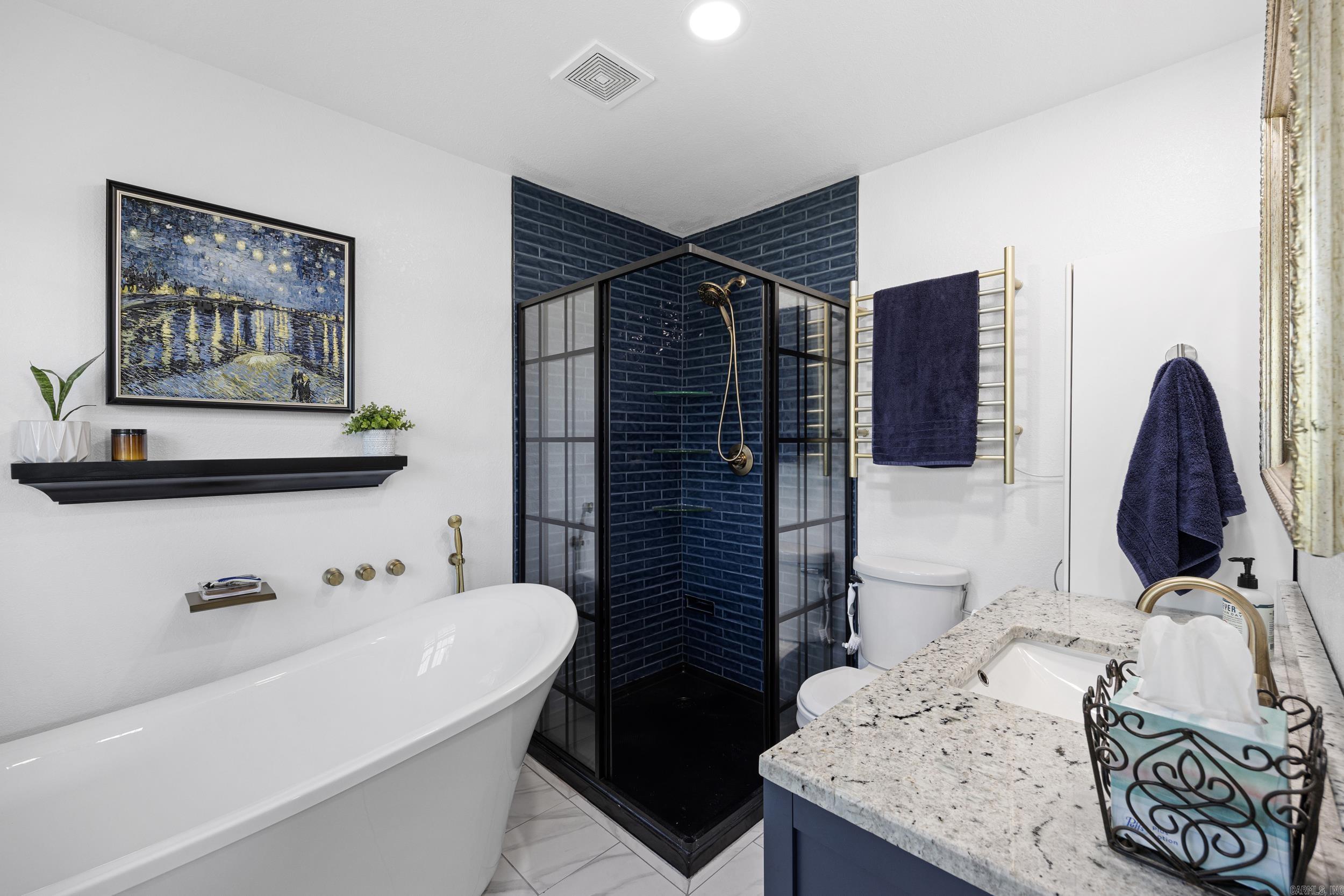 CLARKSVILLE REAL EST - Residential