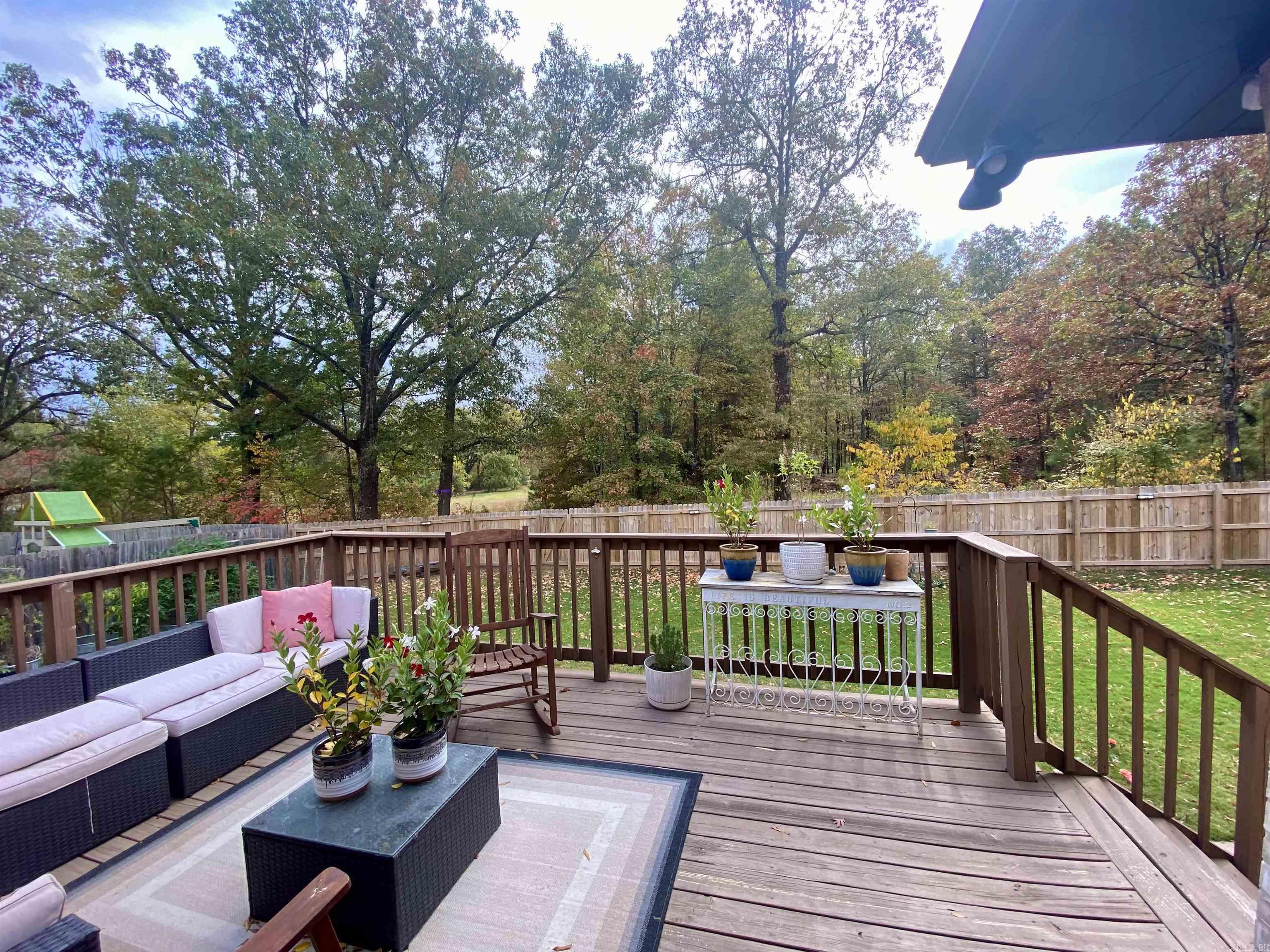 VALLEY VIEW MANOR - Residential