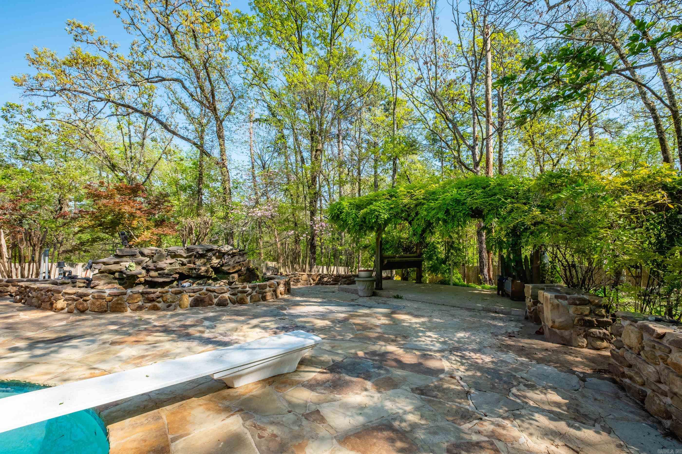 NATURAL STEPS - Residential