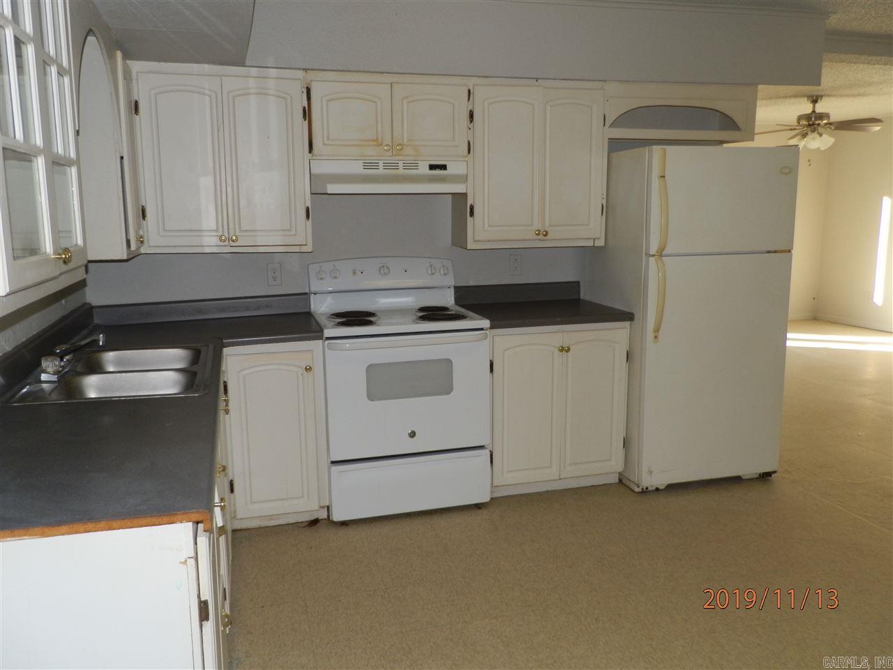 Cardwell 4th - Residential Lease