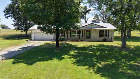Photo of 1665 N AR 9 Hwy HWY, Melbourne, AR 72556 (MLS # 26024391)