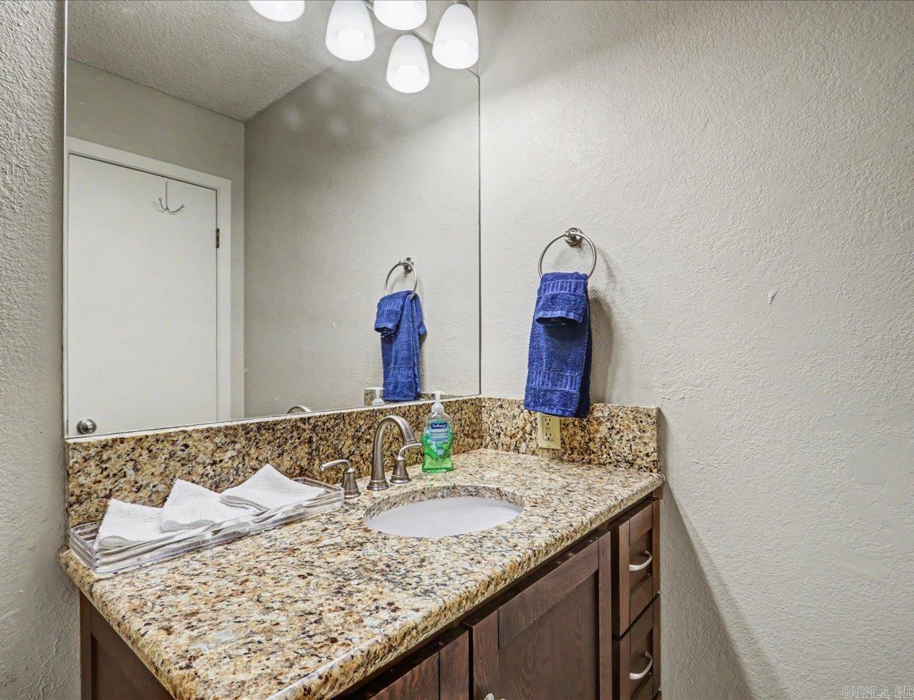 WILLOW COVE CONDOMINIUMS - Residential