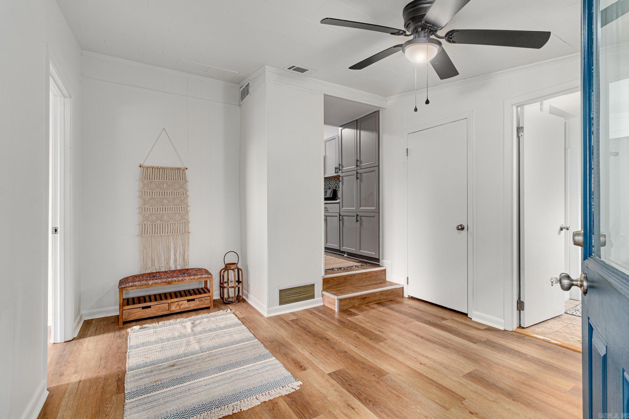 SUNSET HILLS - Residential