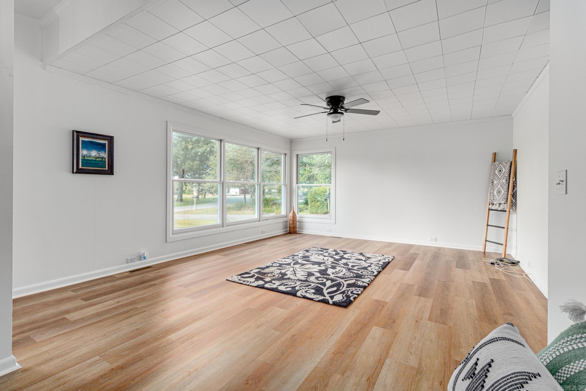 SUNSET HILLS - Residential