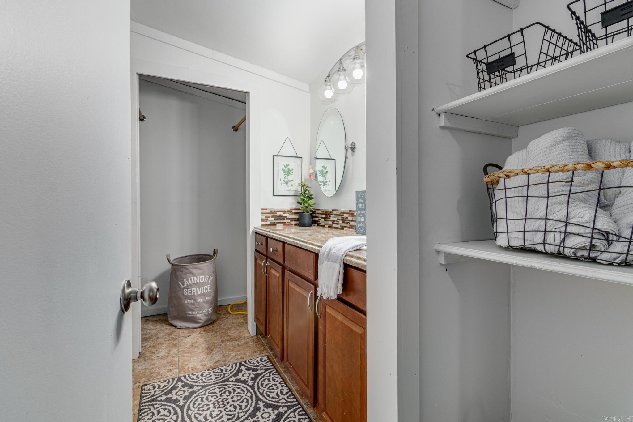 SUNSET HILLS - Residential