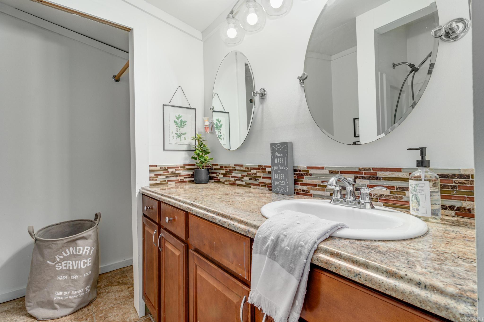 SUNSET HILLS - Residential