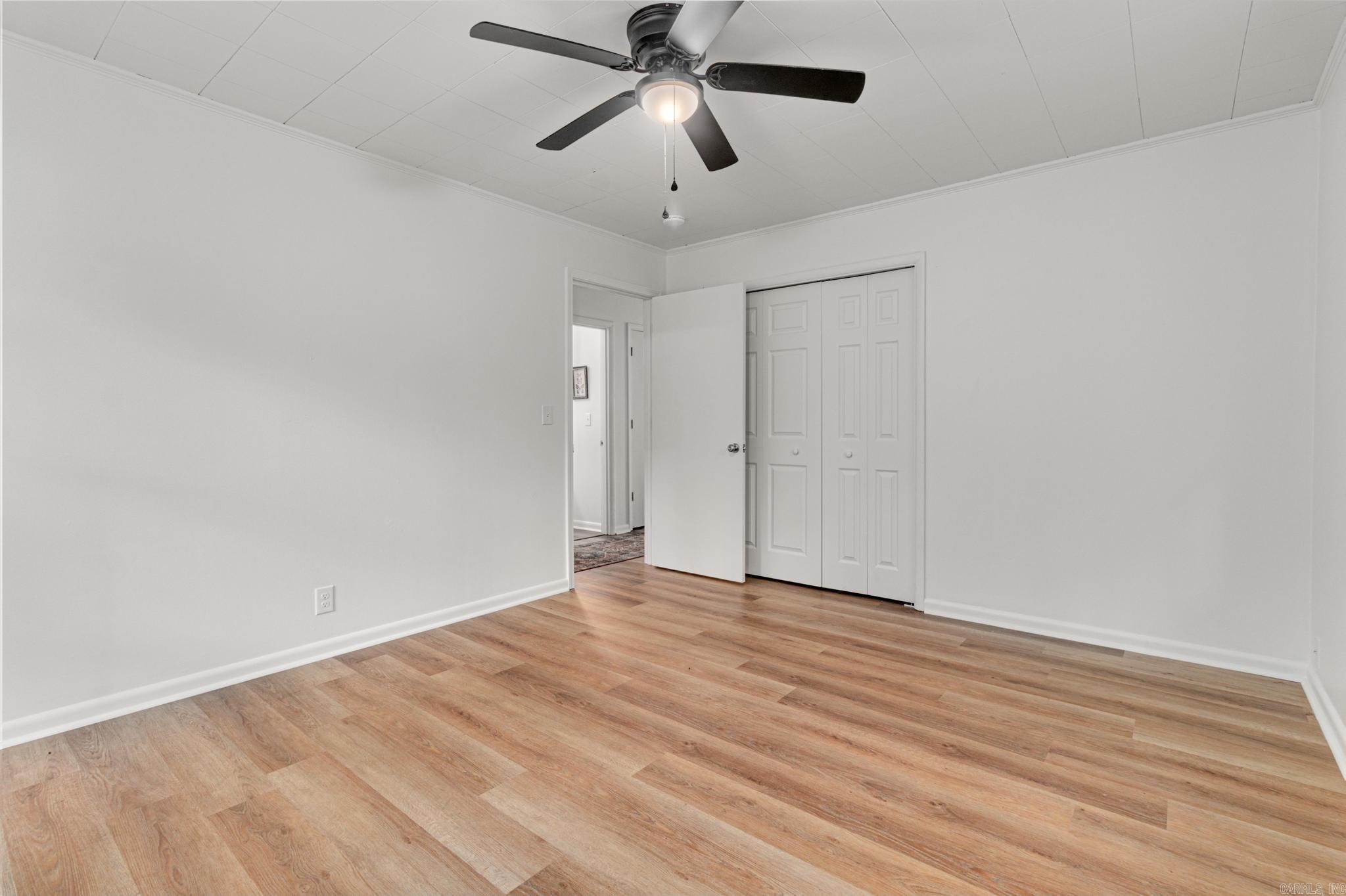 SUNSET HILLS - Residential