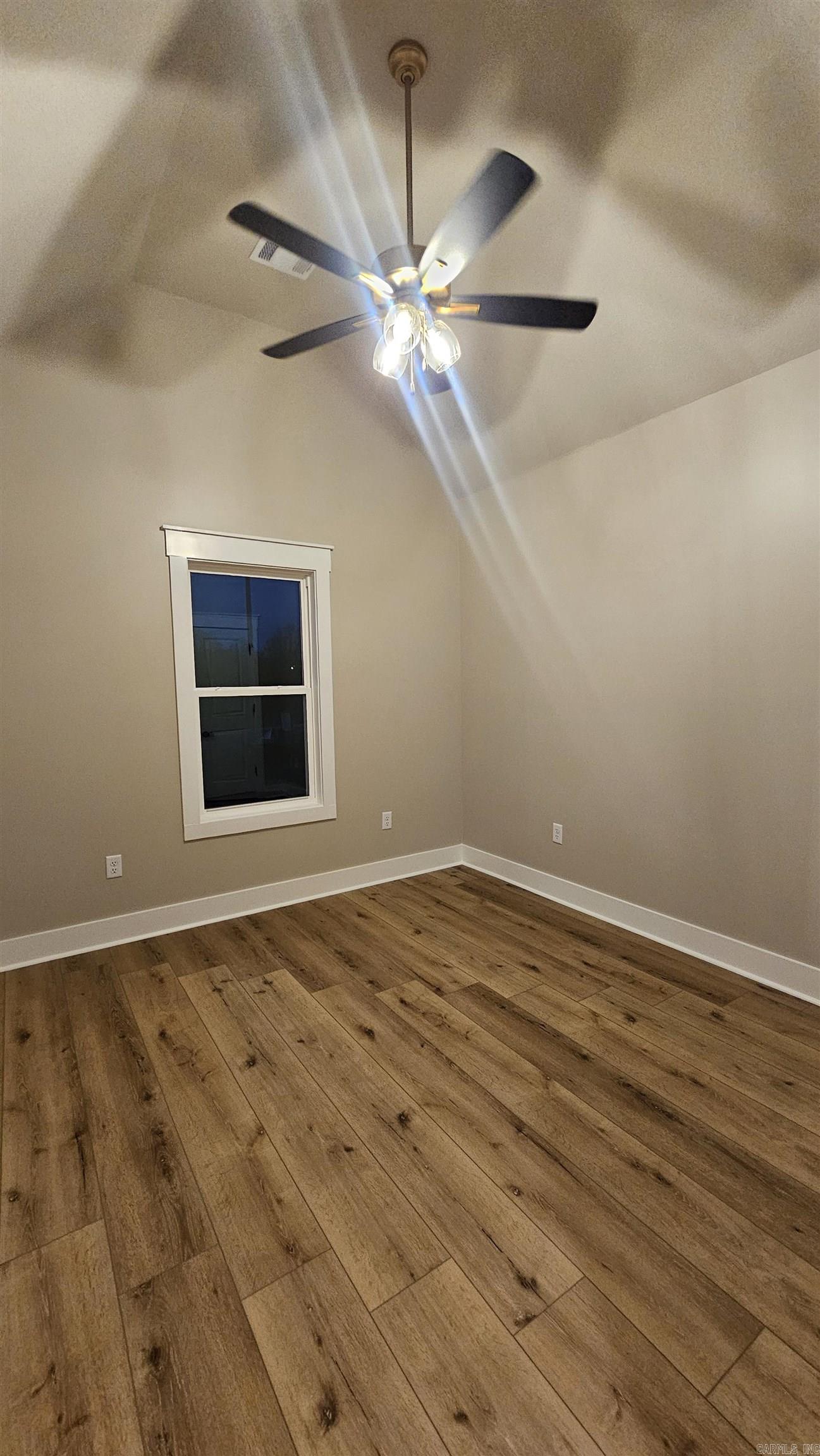 SIERRA HILLS - Residential