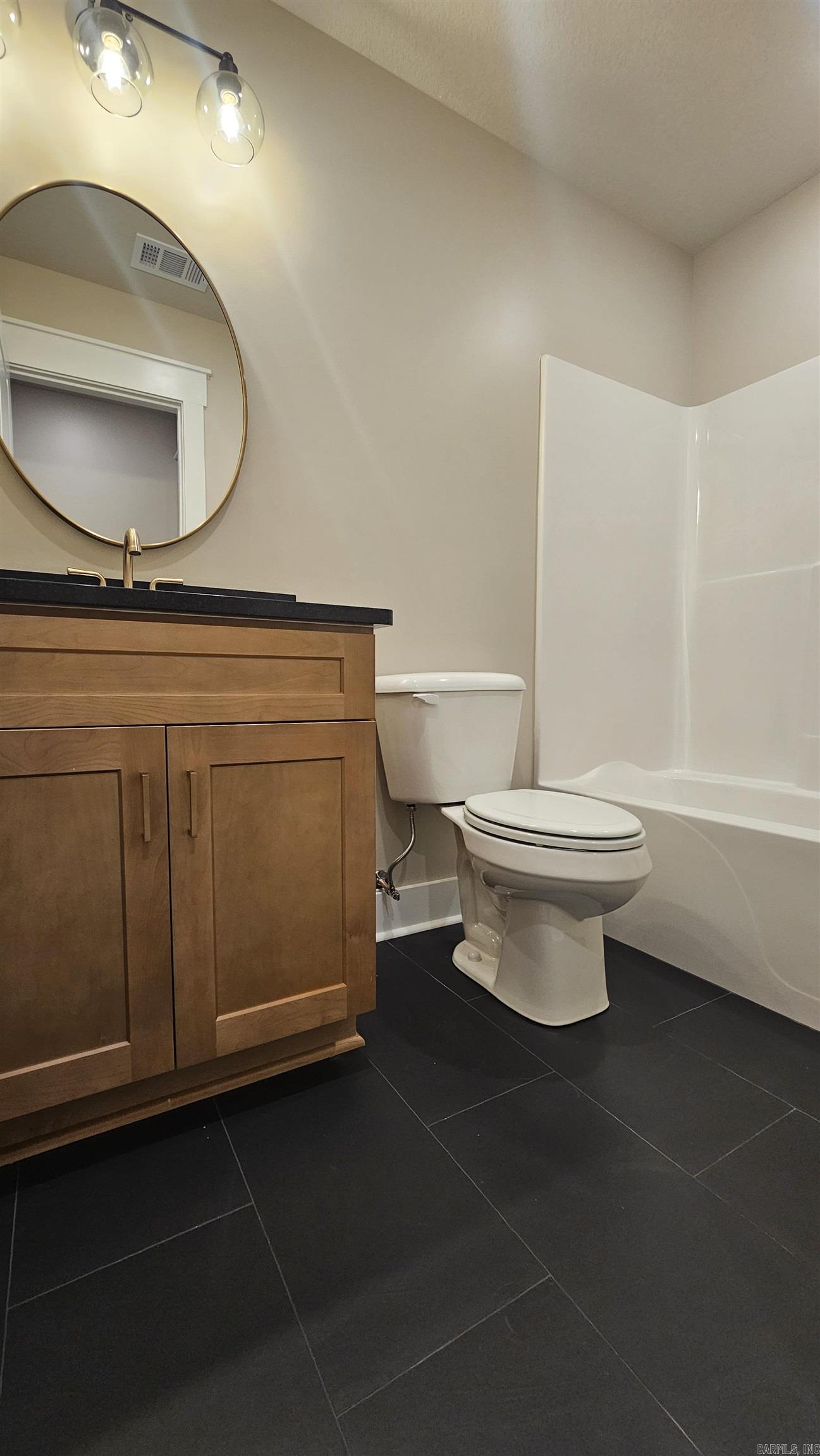 SIERRA HILLS - Residential