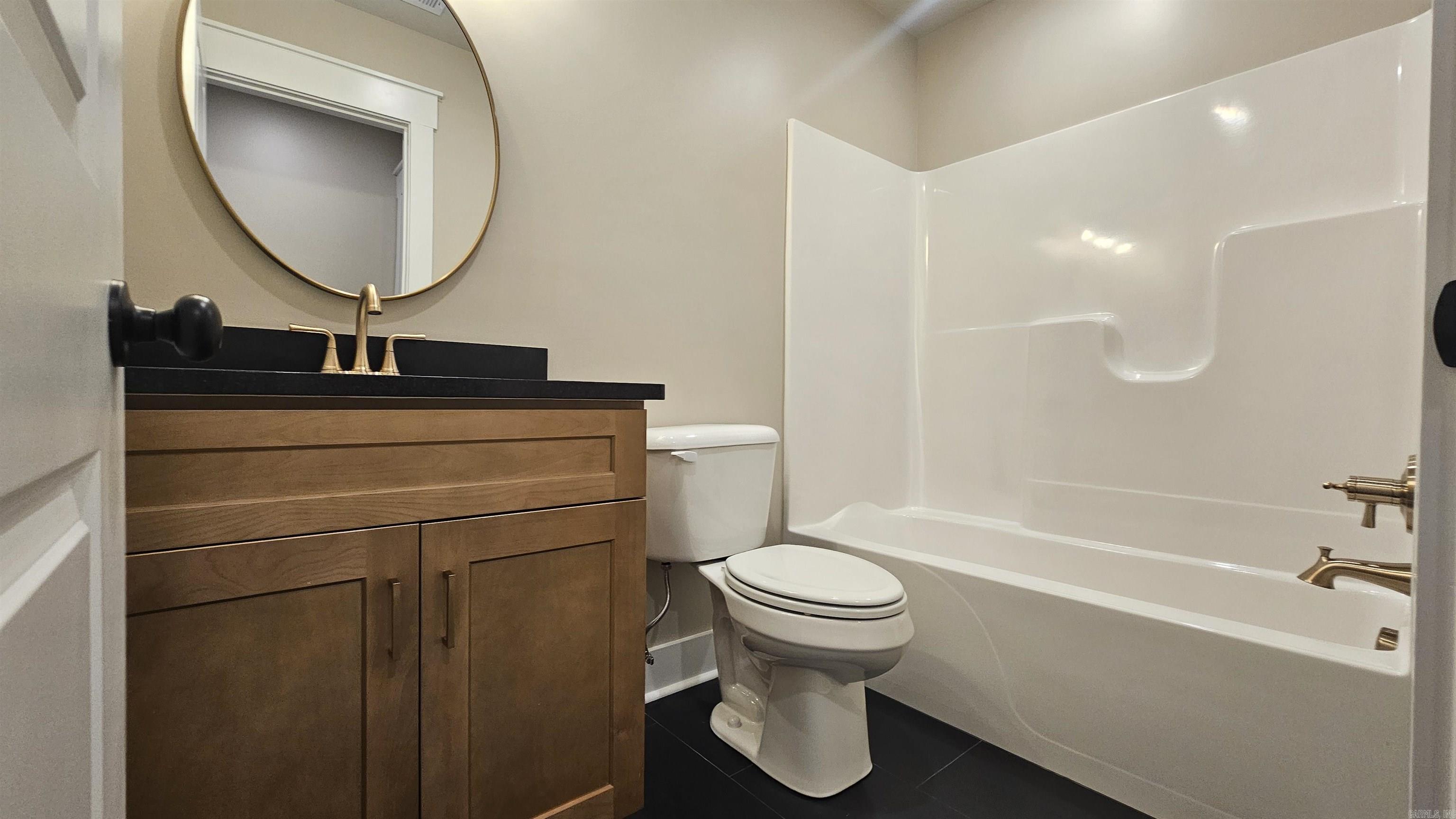 SIERRA HILLS - Residential