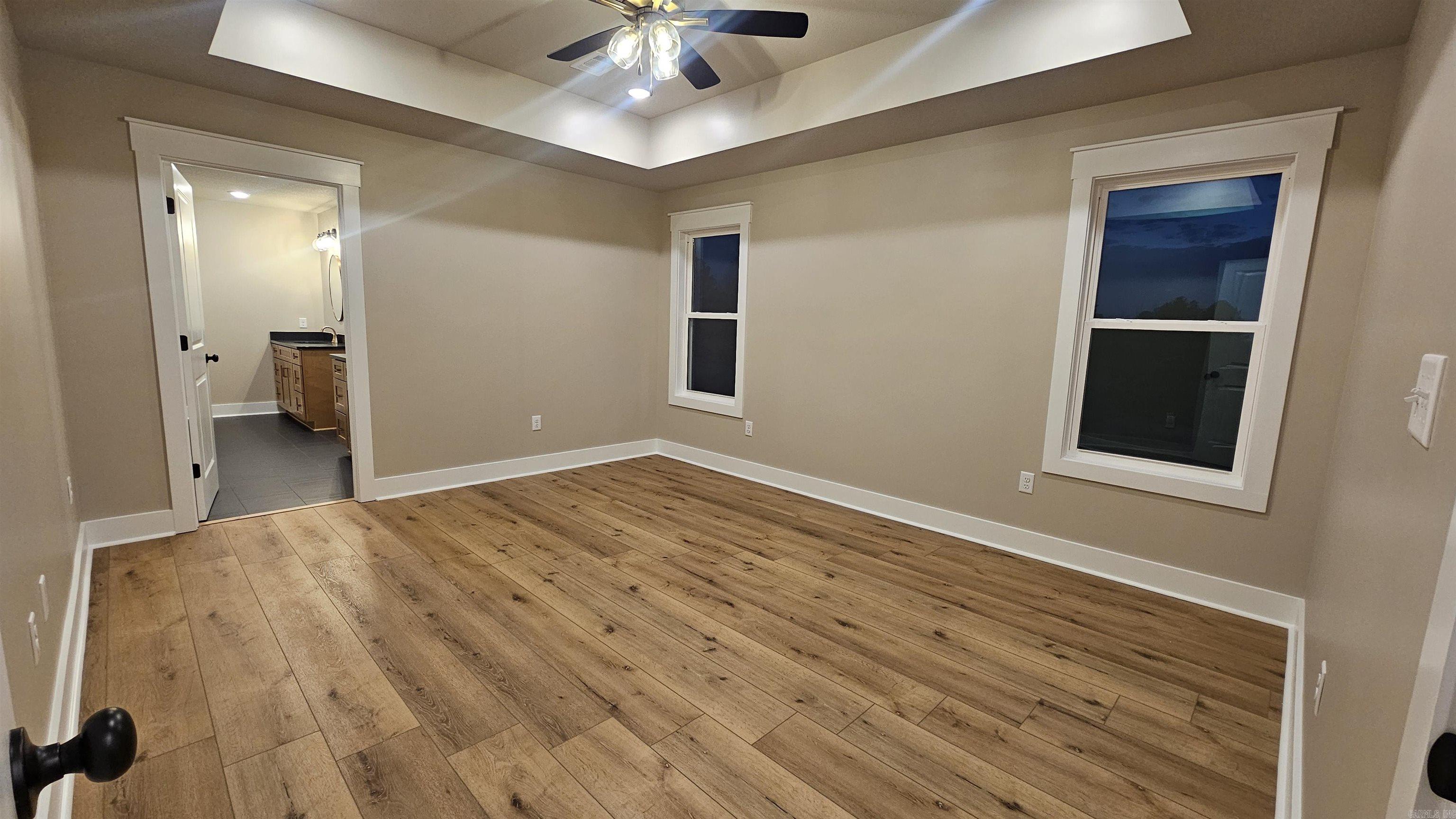 SIERRA HILLS - Residential