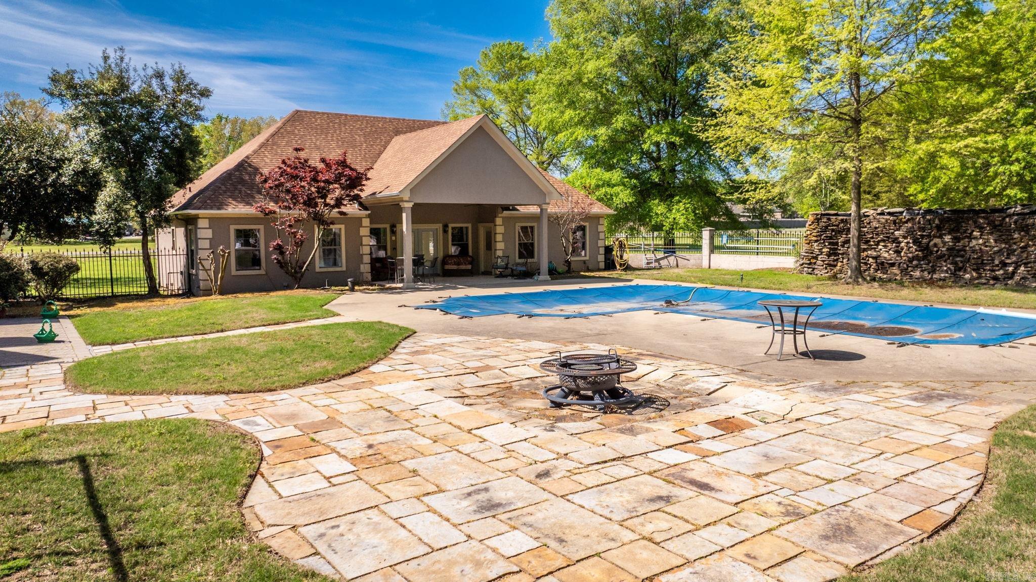 Shady Grove - Residential