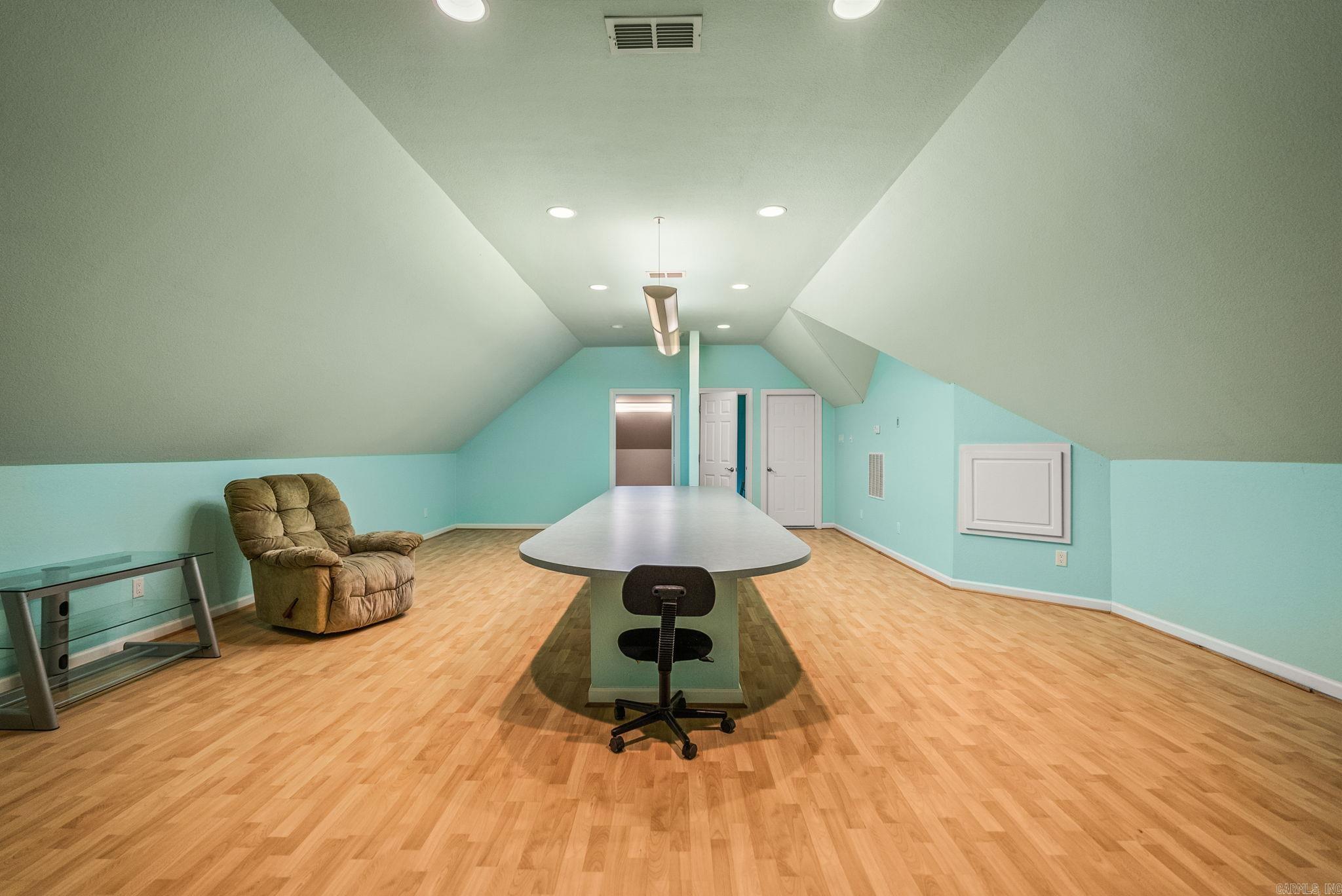 Shady Grove - Residential