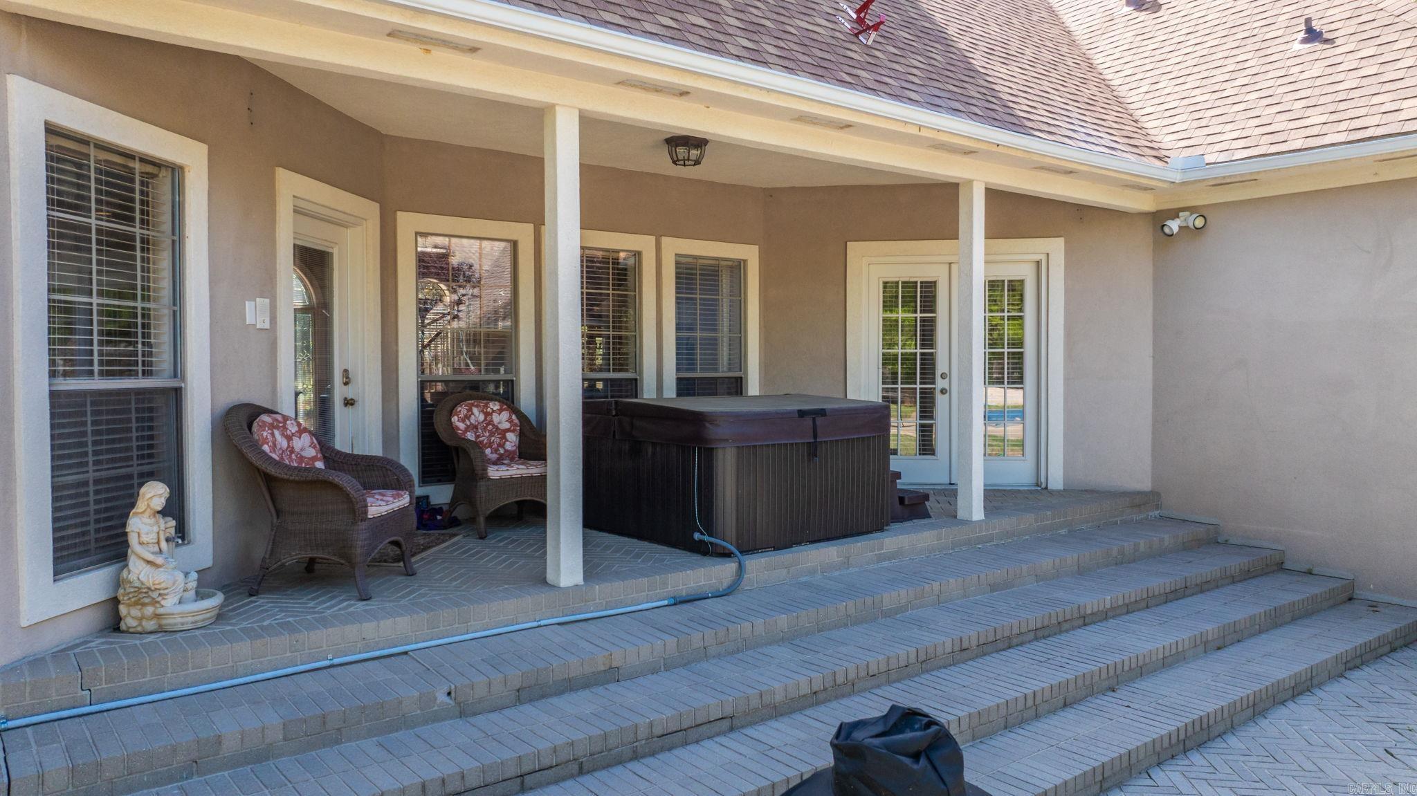 Shady Grove - Residential