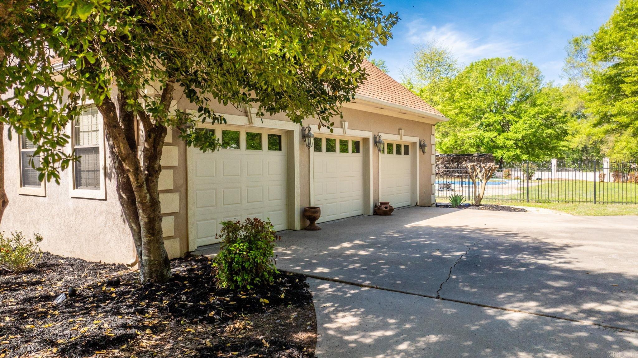 Shady Grove - Residential