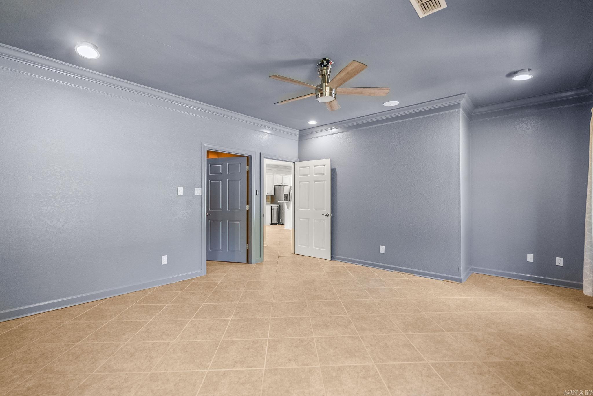 Shady Grove - Residential