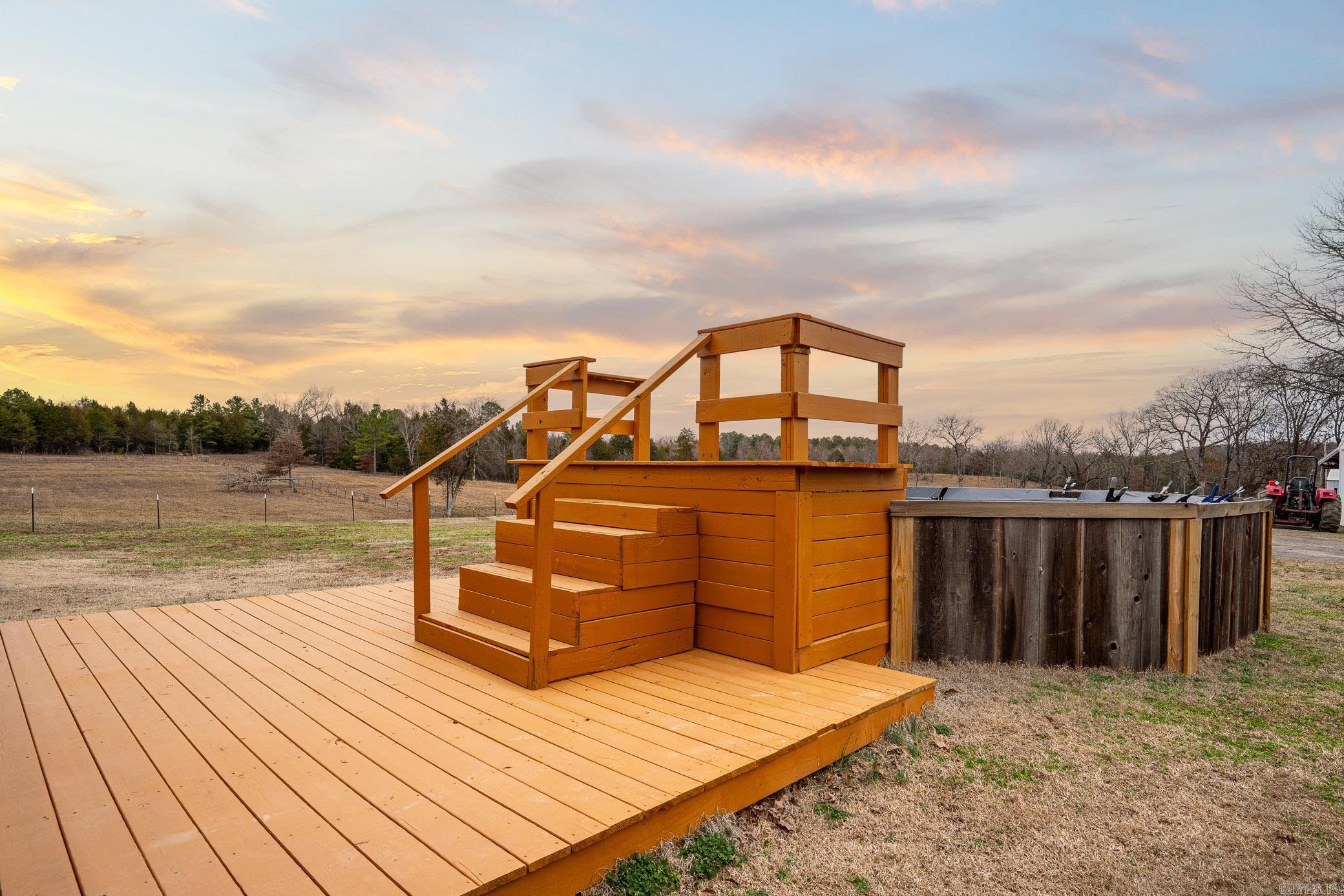 Metes & Bounds - Residential