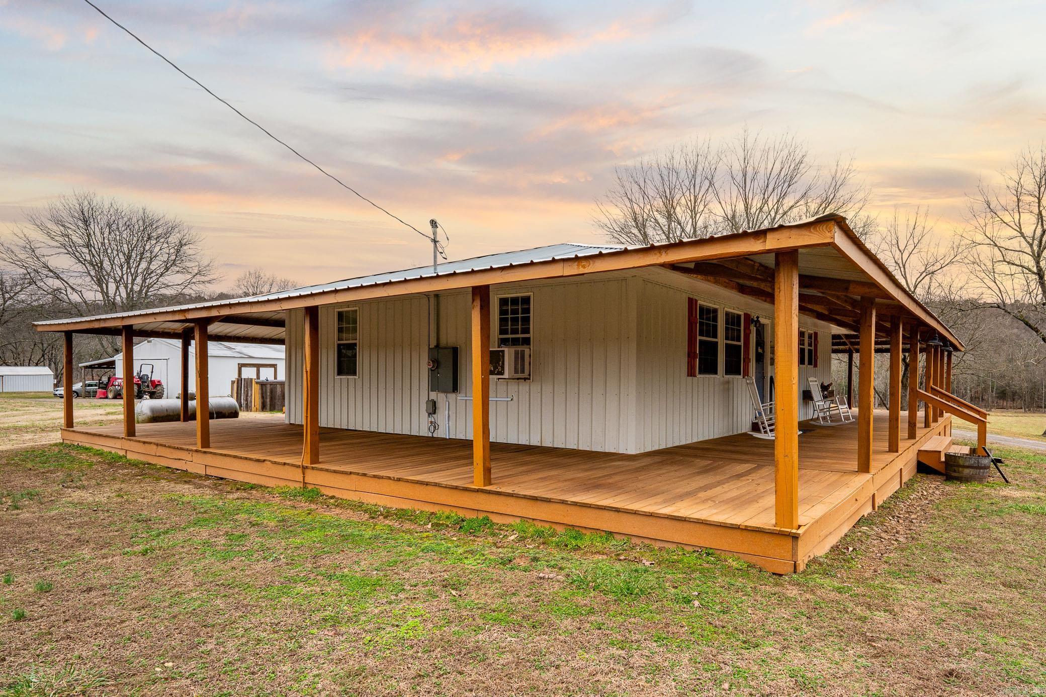 Metes & Bounds - Residential