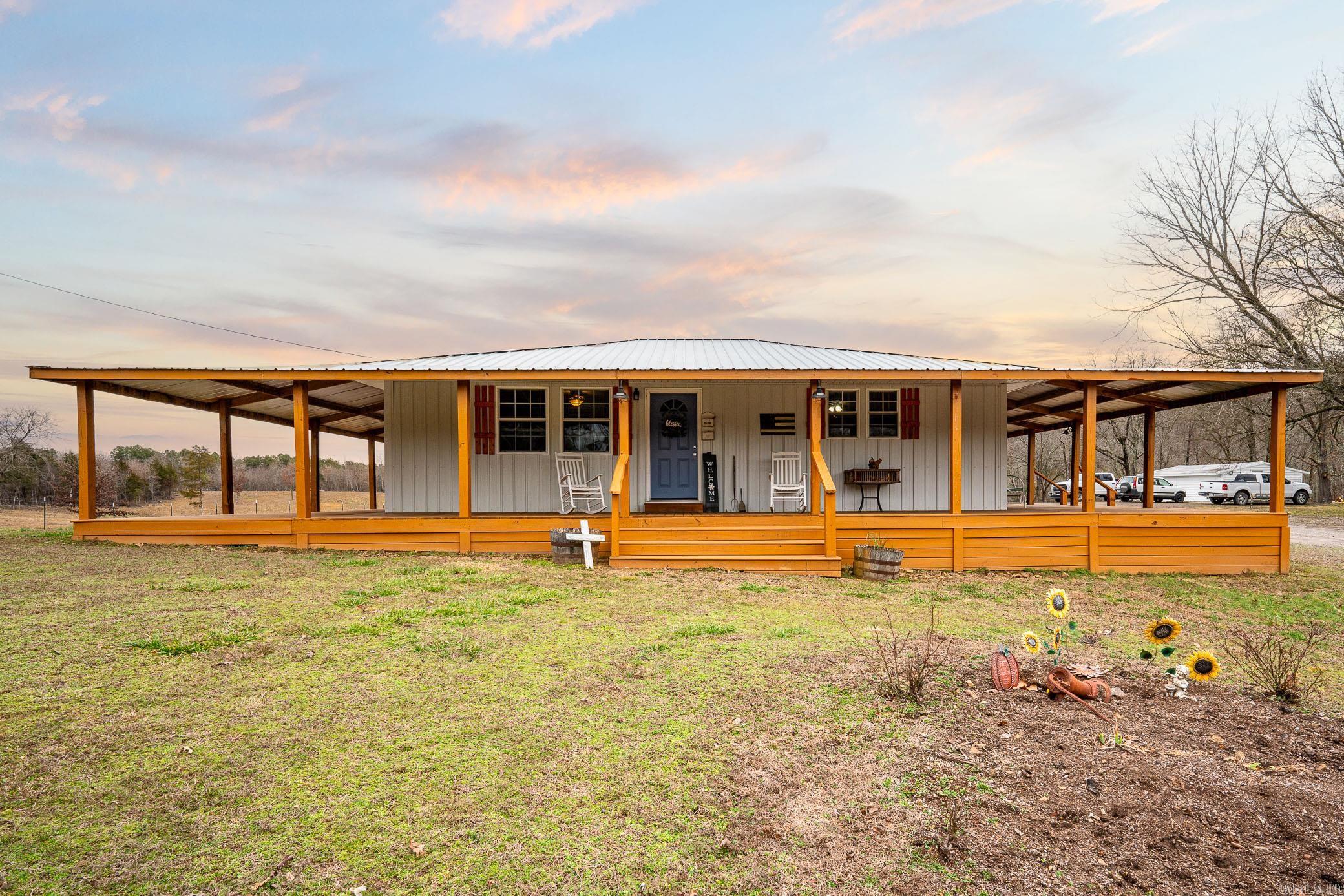 Metes & Bounds - Residential