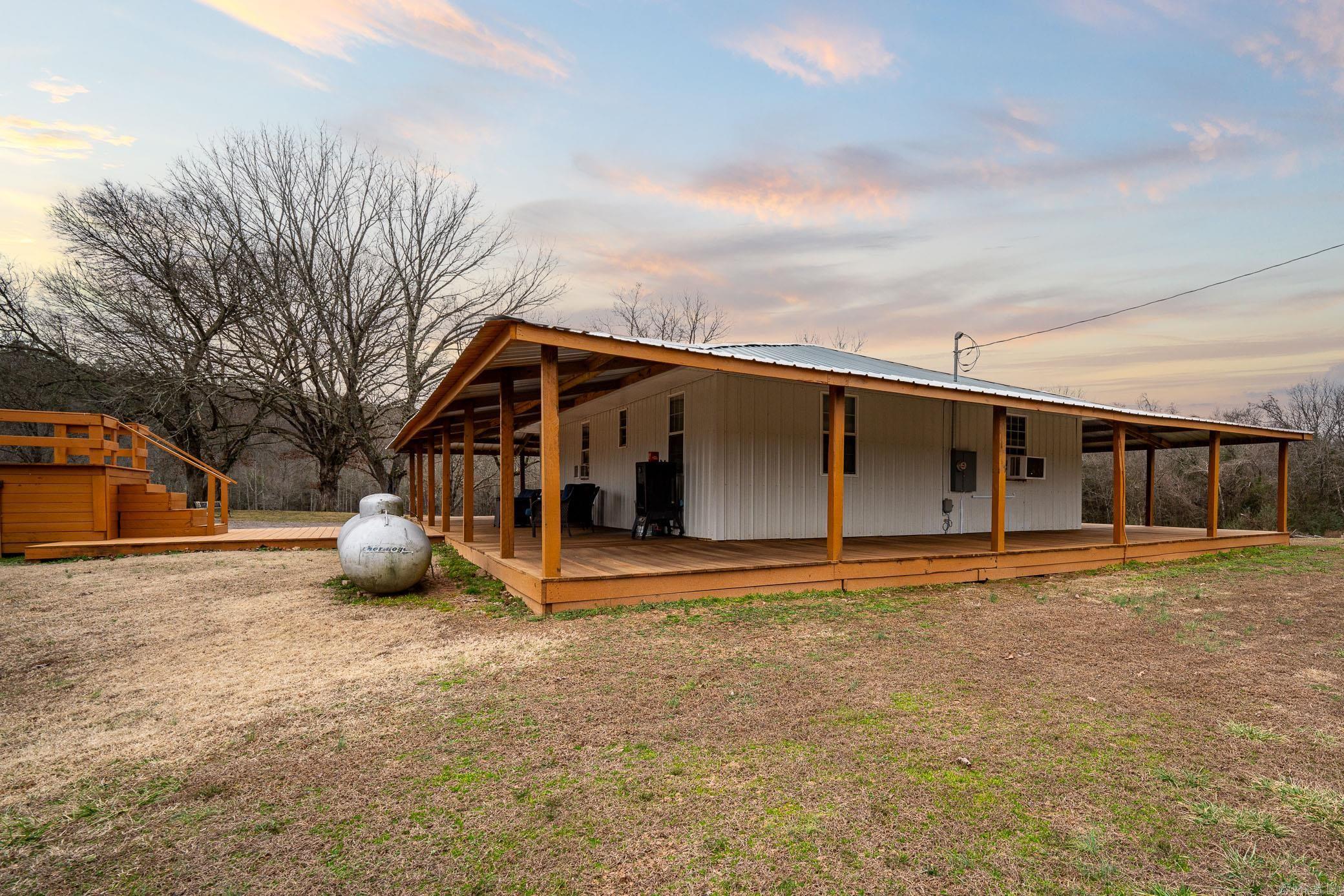 Metes & Bounds - Residential