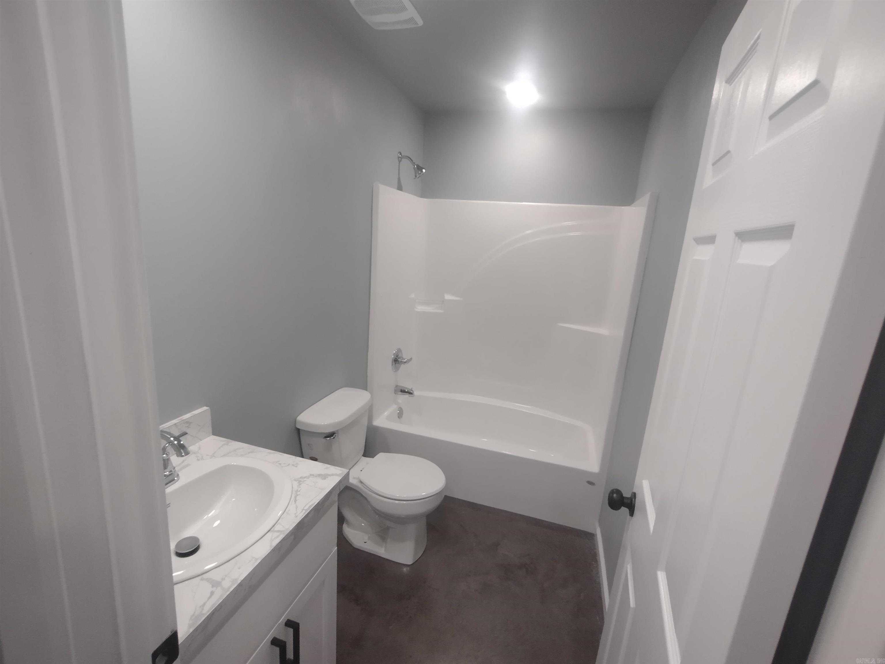 WHITEWATER - Residential