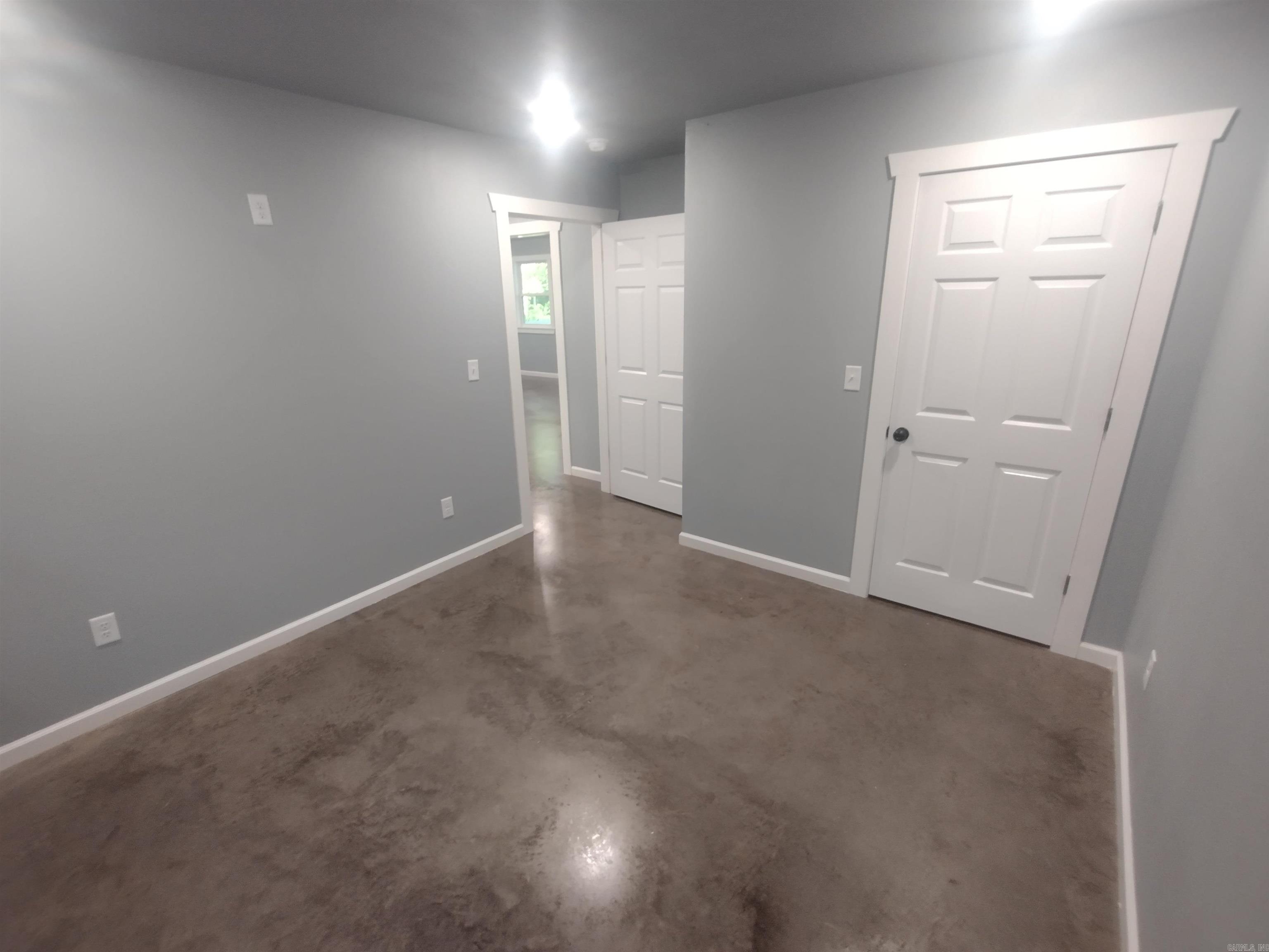 WHITEWATER - Residential