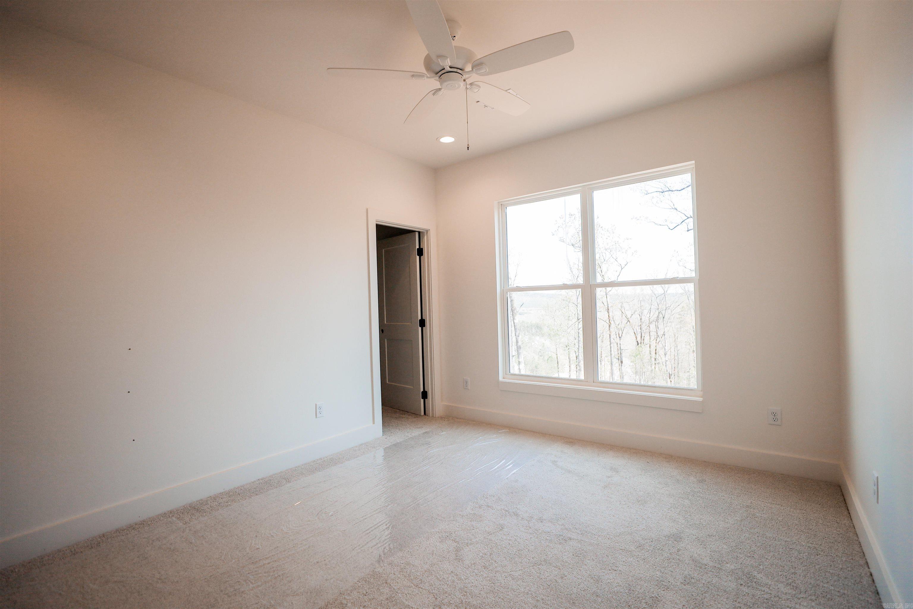 WATERVIEW ESTATES - Residential