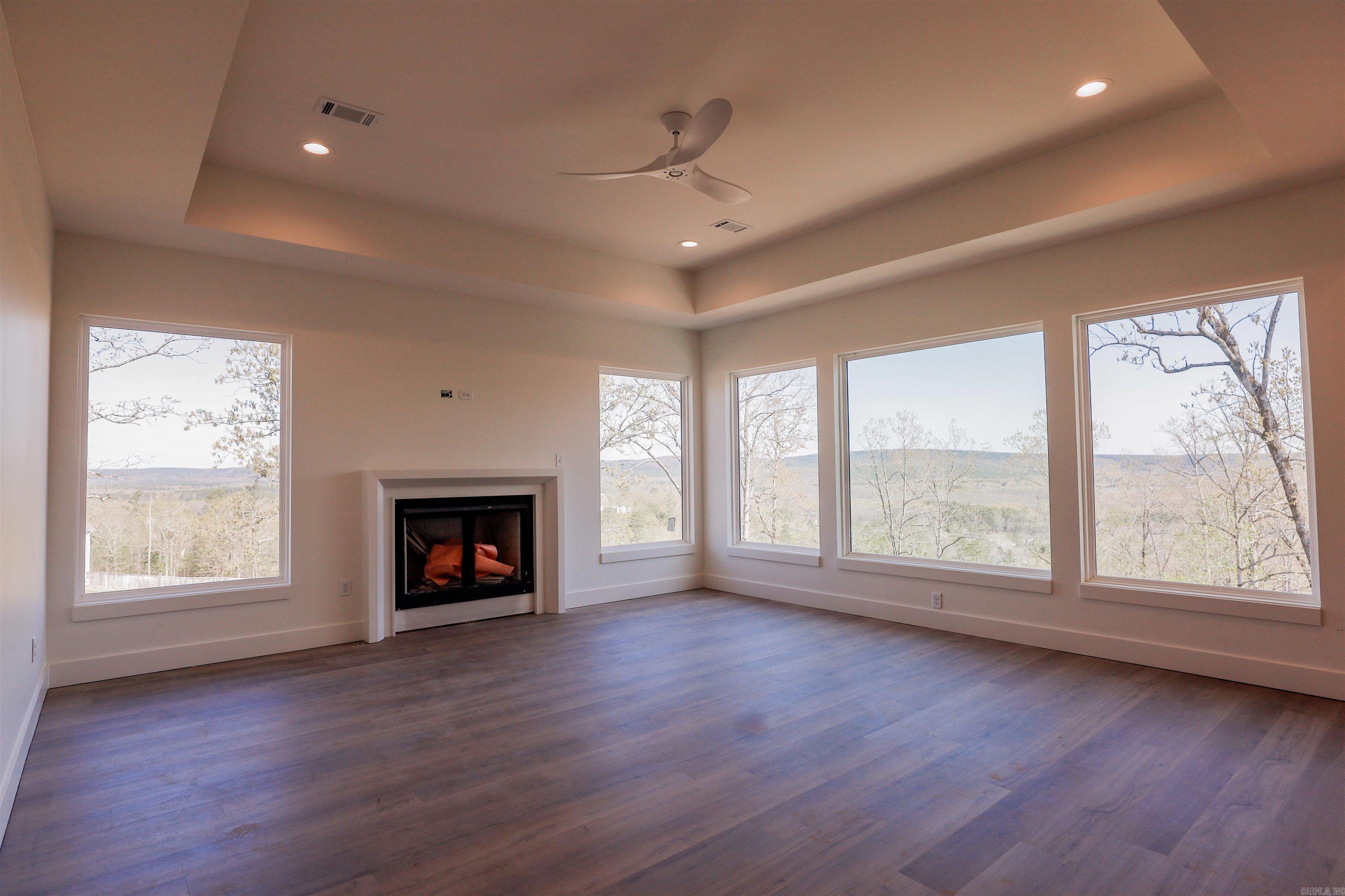 WATERVIEW ESTATES - Residential