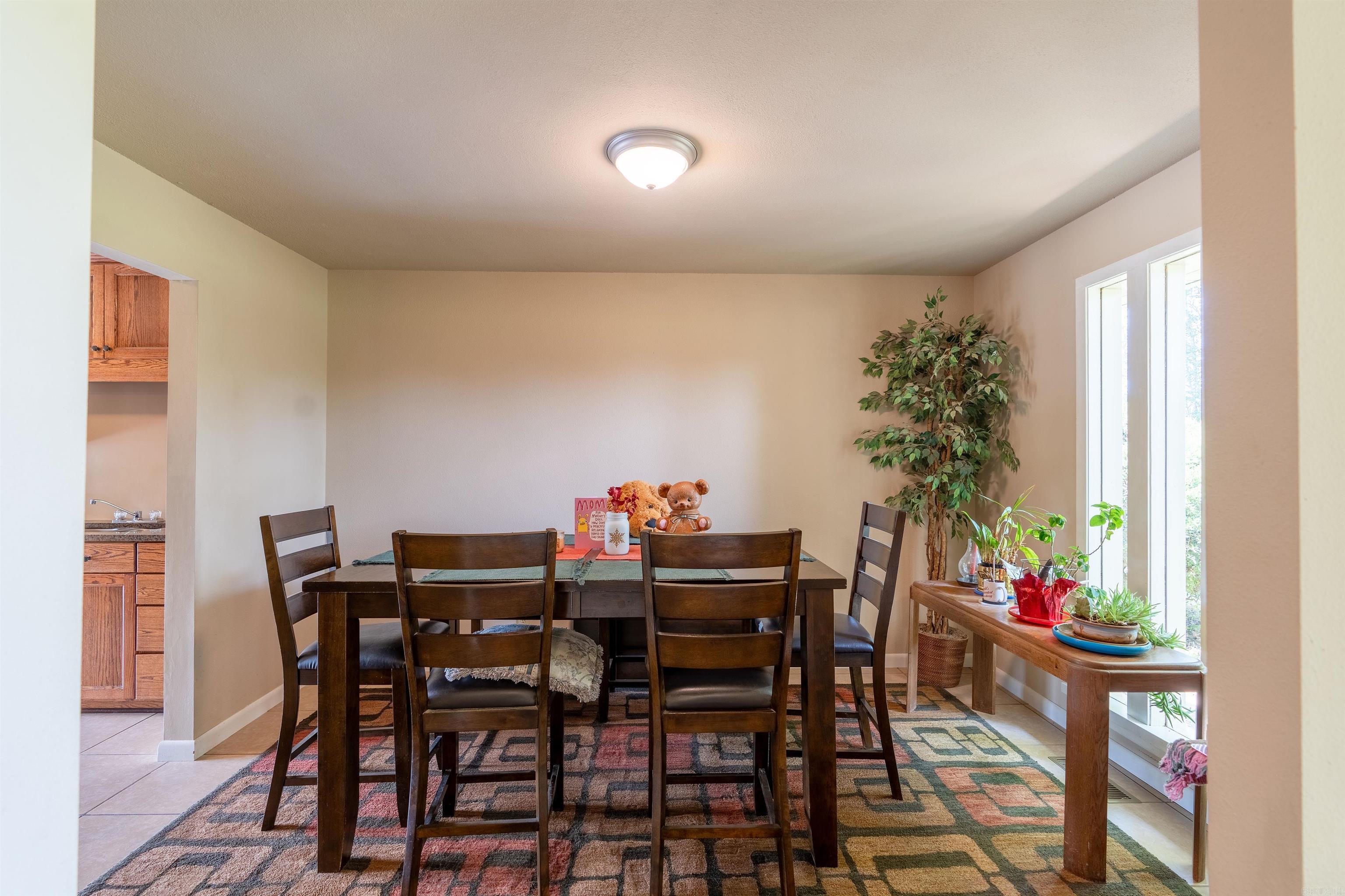 LAKESHORE HEIGHTS - Residential