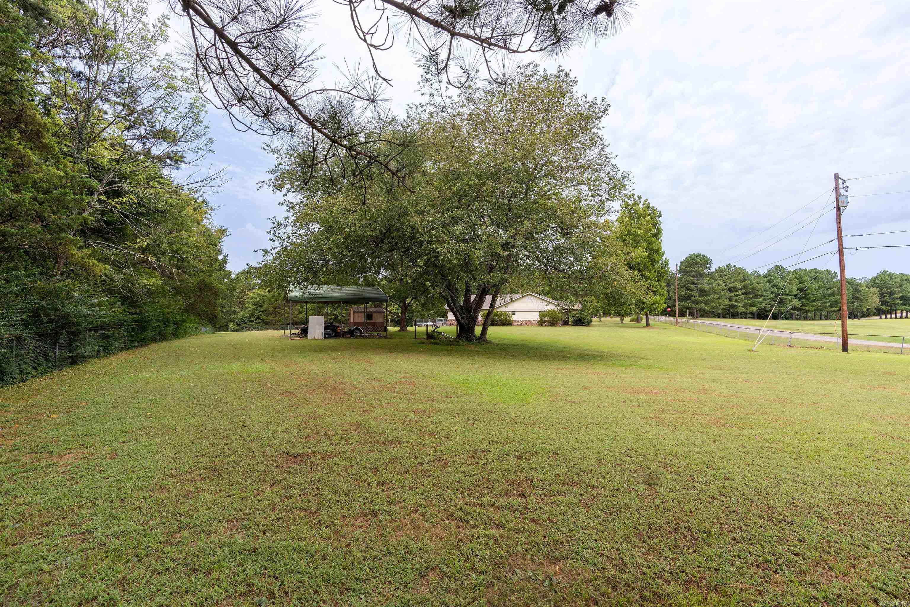 LAKESHORE HEIGHTS - Residential