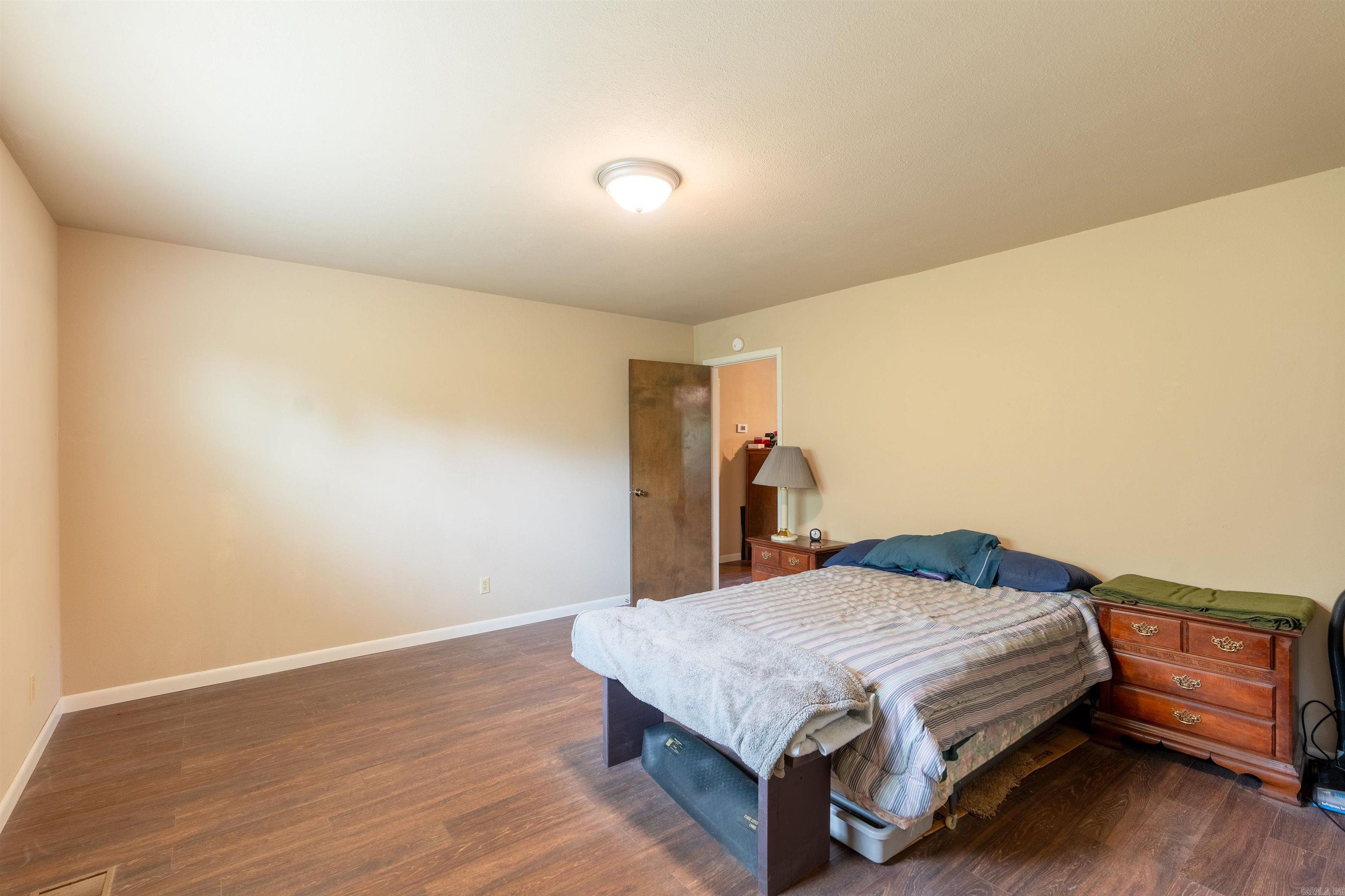 LAKESHORE HEIGHTS - Residential