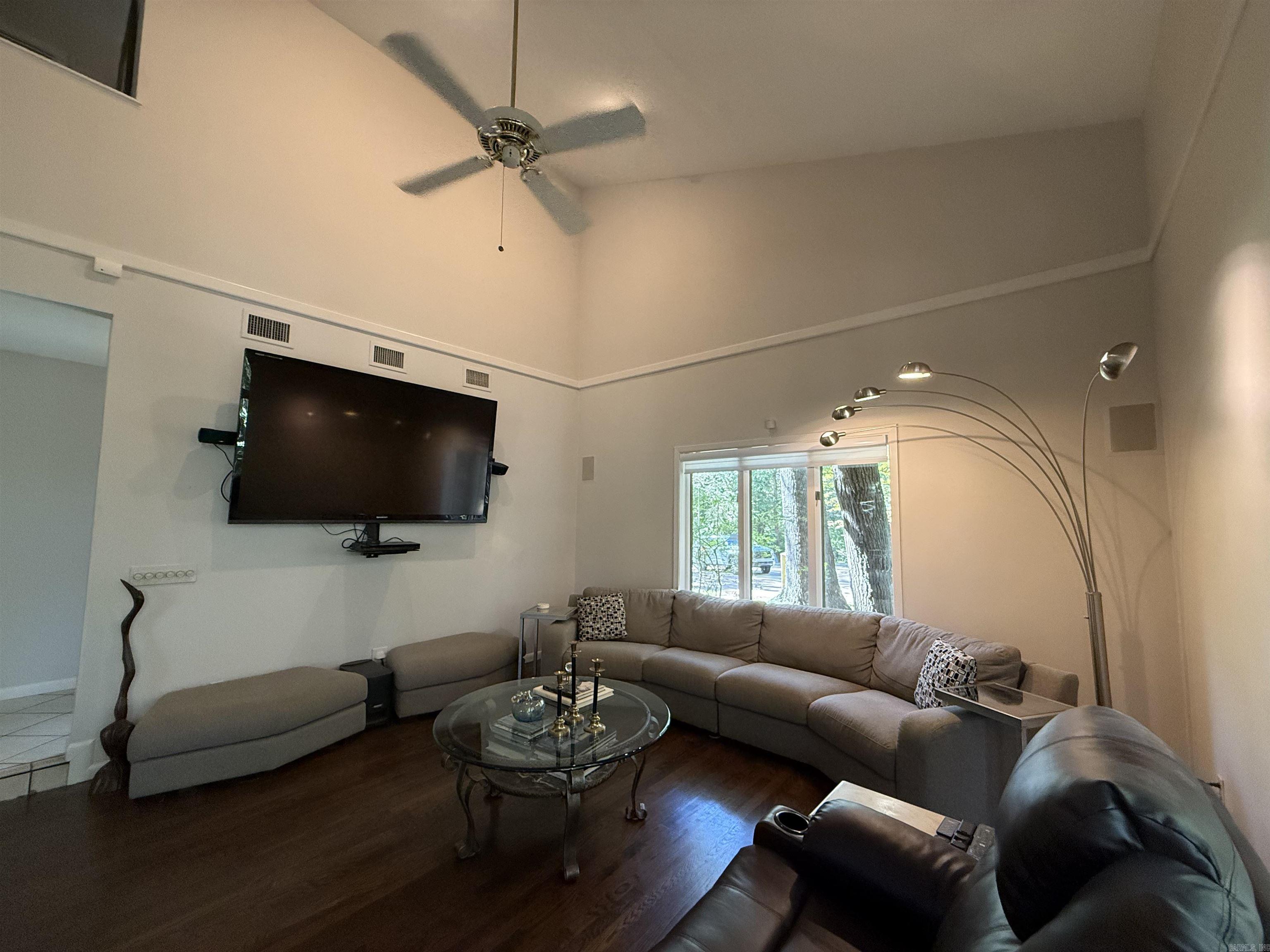 WASHINGTON HEIGHTS - Residential